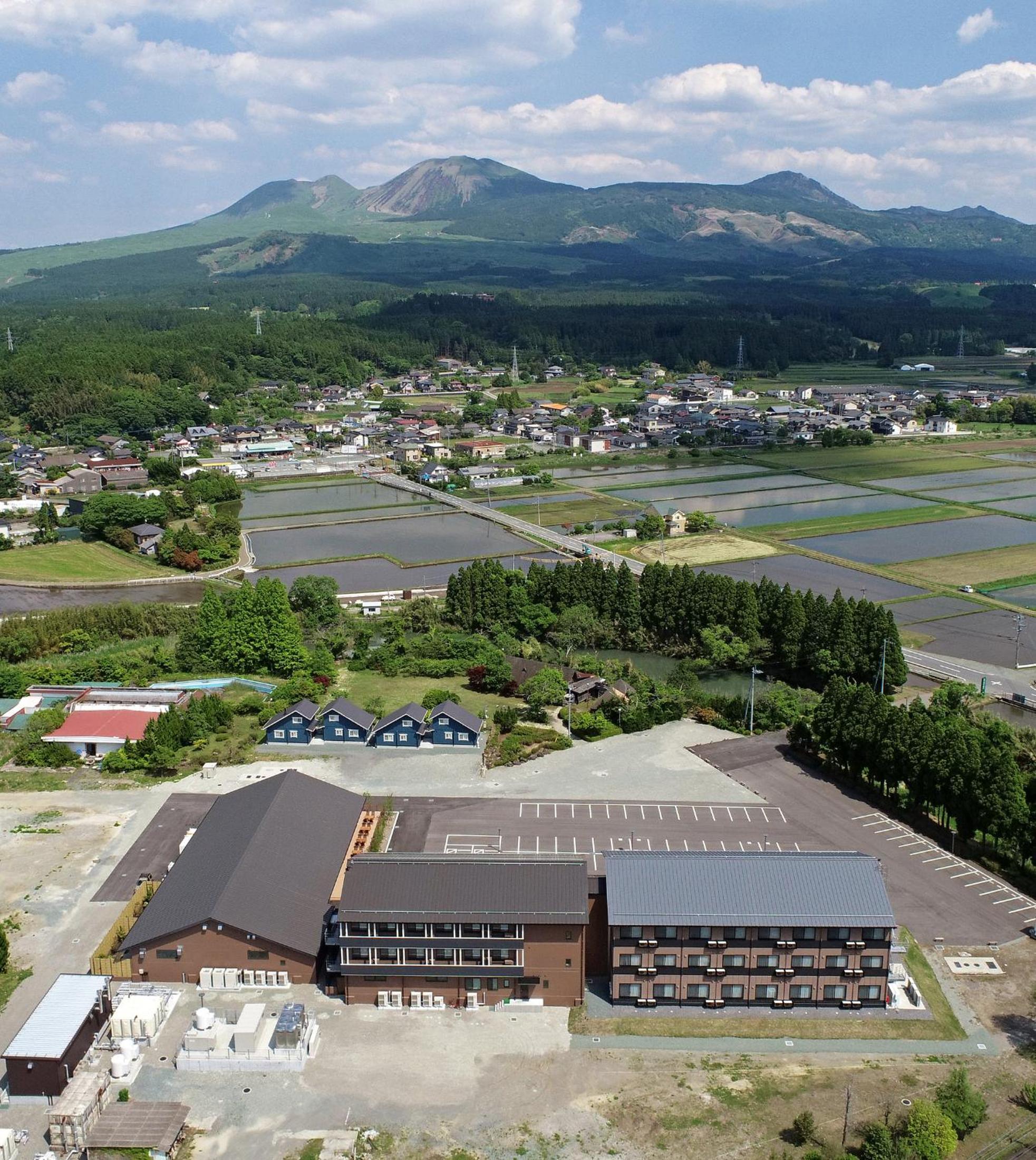Aso Hakuun Sanso view 5