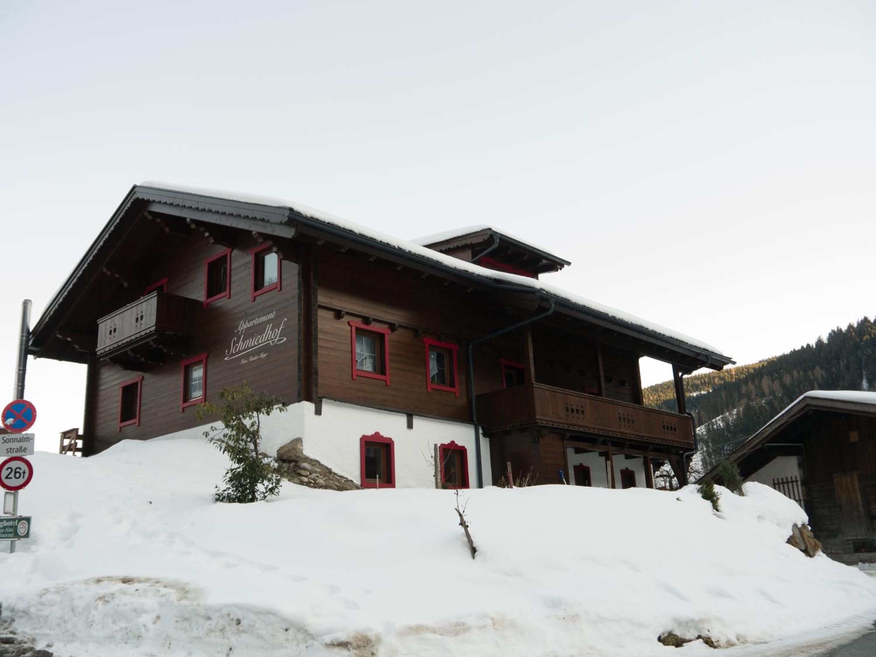 Photo 10