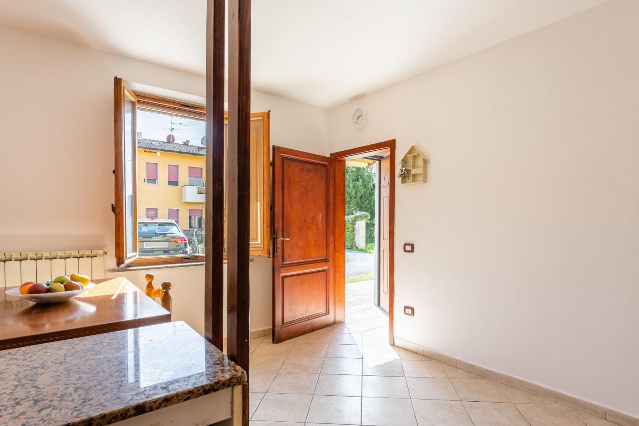 Enza's Petite Maison view 2