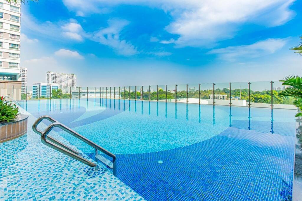 Apartment near Airport, 5 minutes to city center