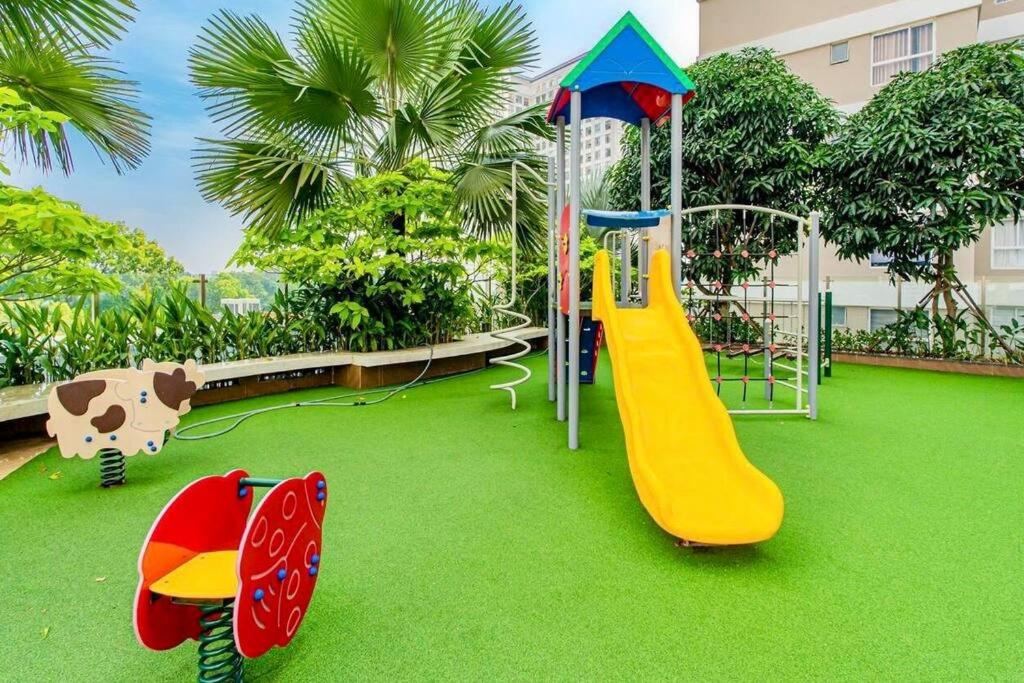 Apartment near Airport, 5 minutes to city center