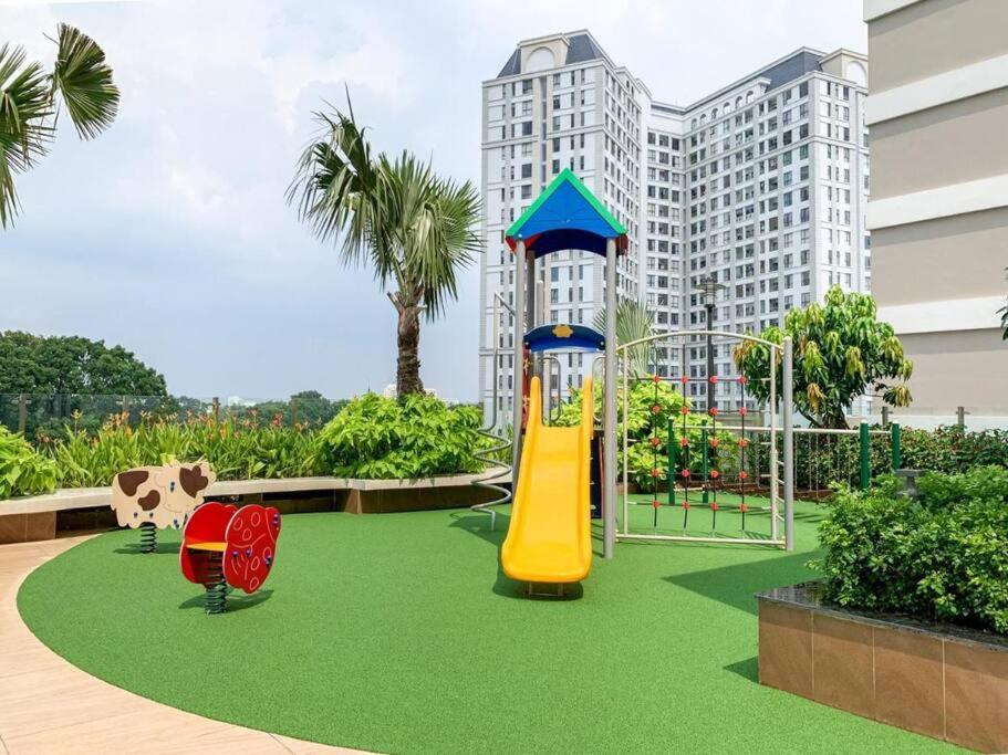 Apartment near Airport, 5 minutes to city center