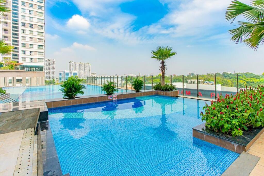 Apartment near Airport, 5 minutes to city center