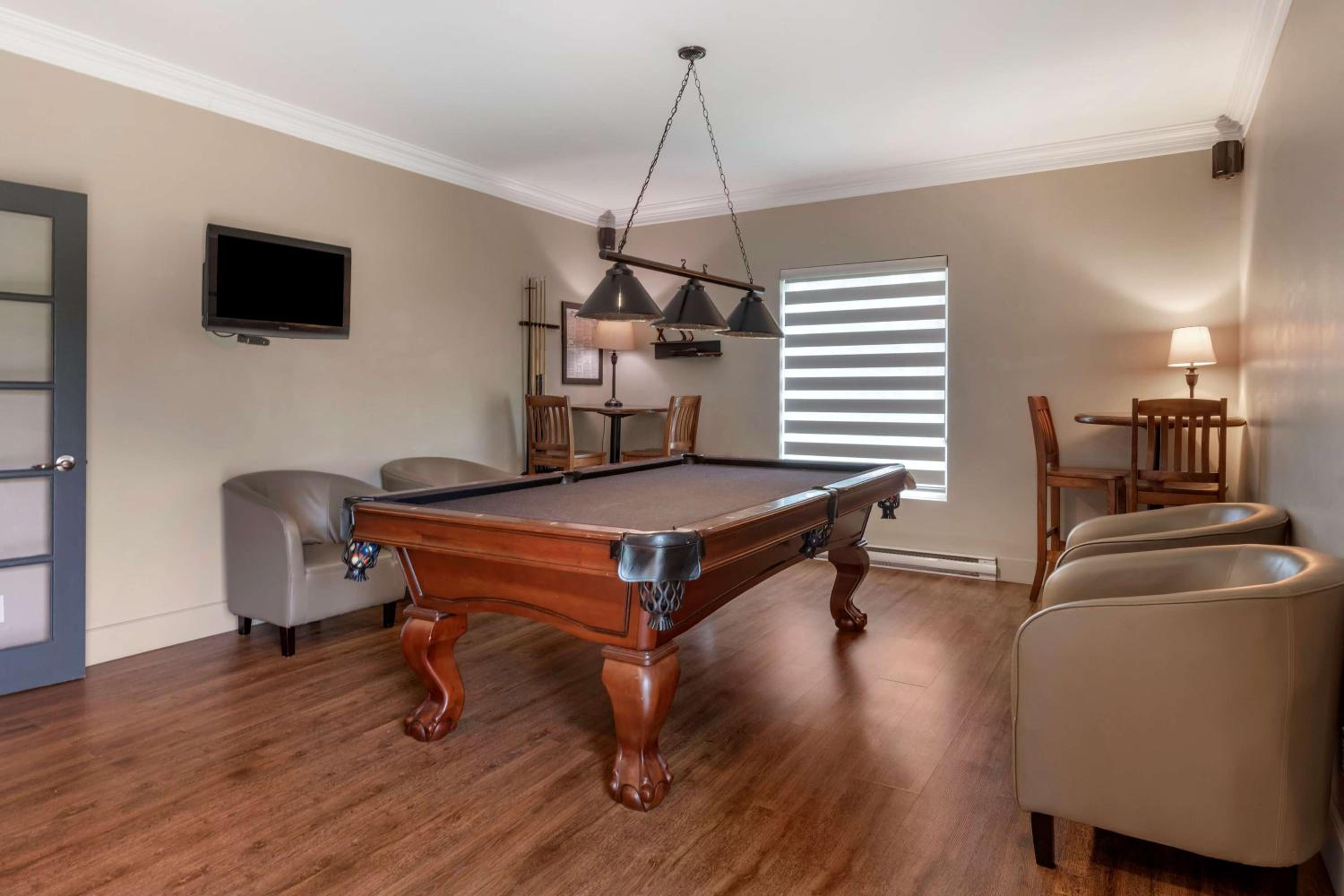 Dannys Suites, SureStay Collection by Best Western