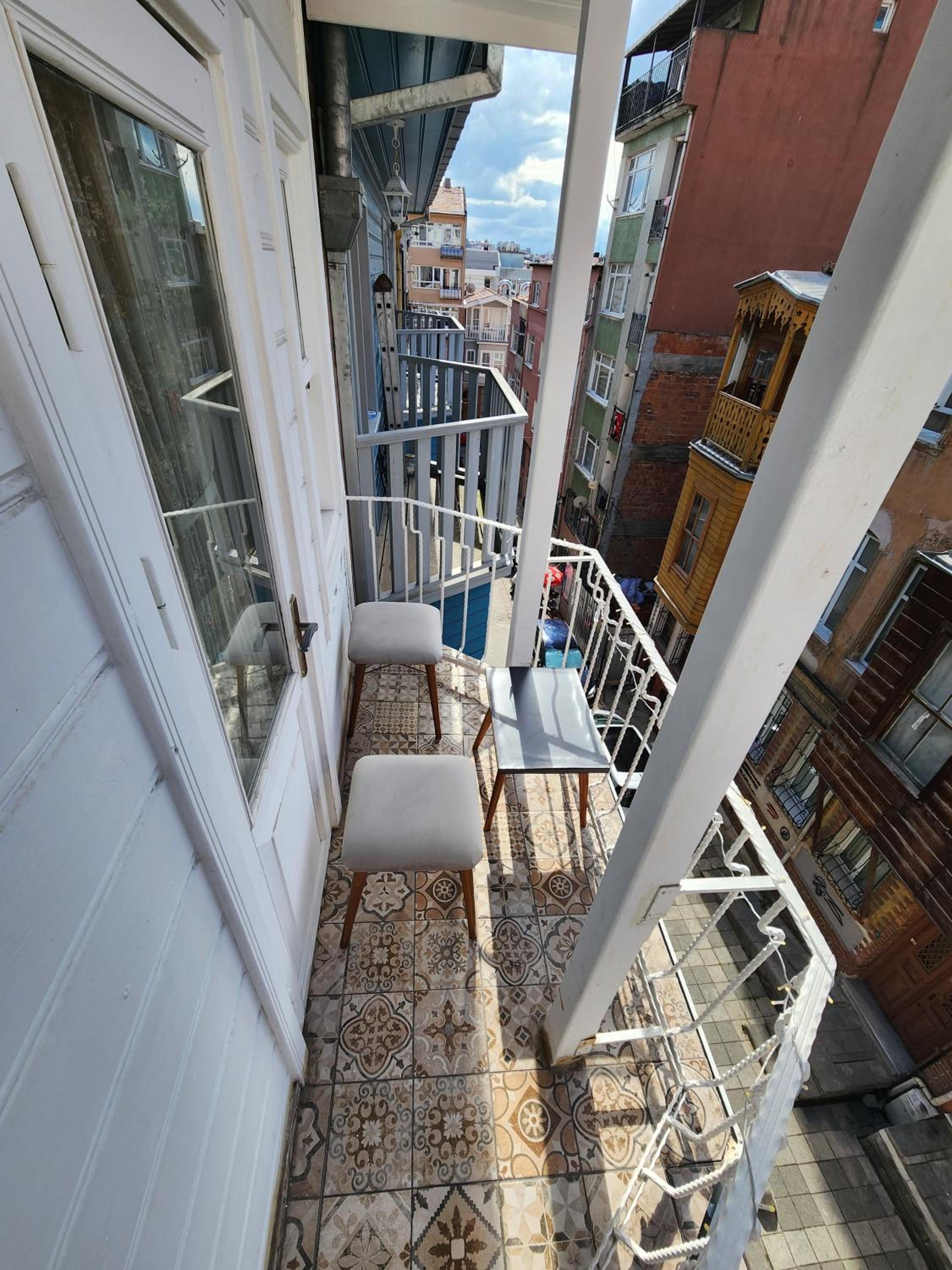 Kadıköy White House - Image 7