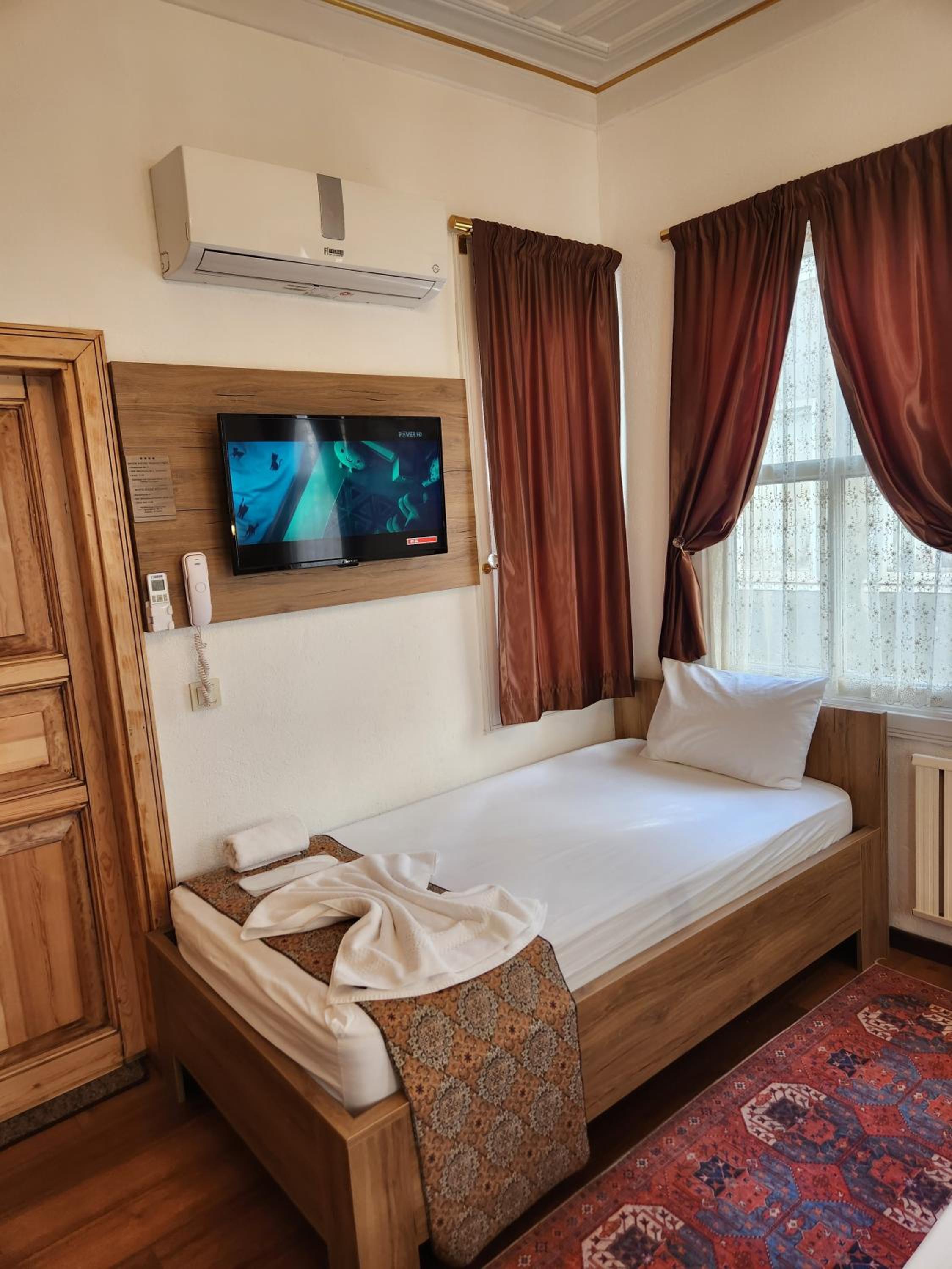 Kadıköy White House - Image 15