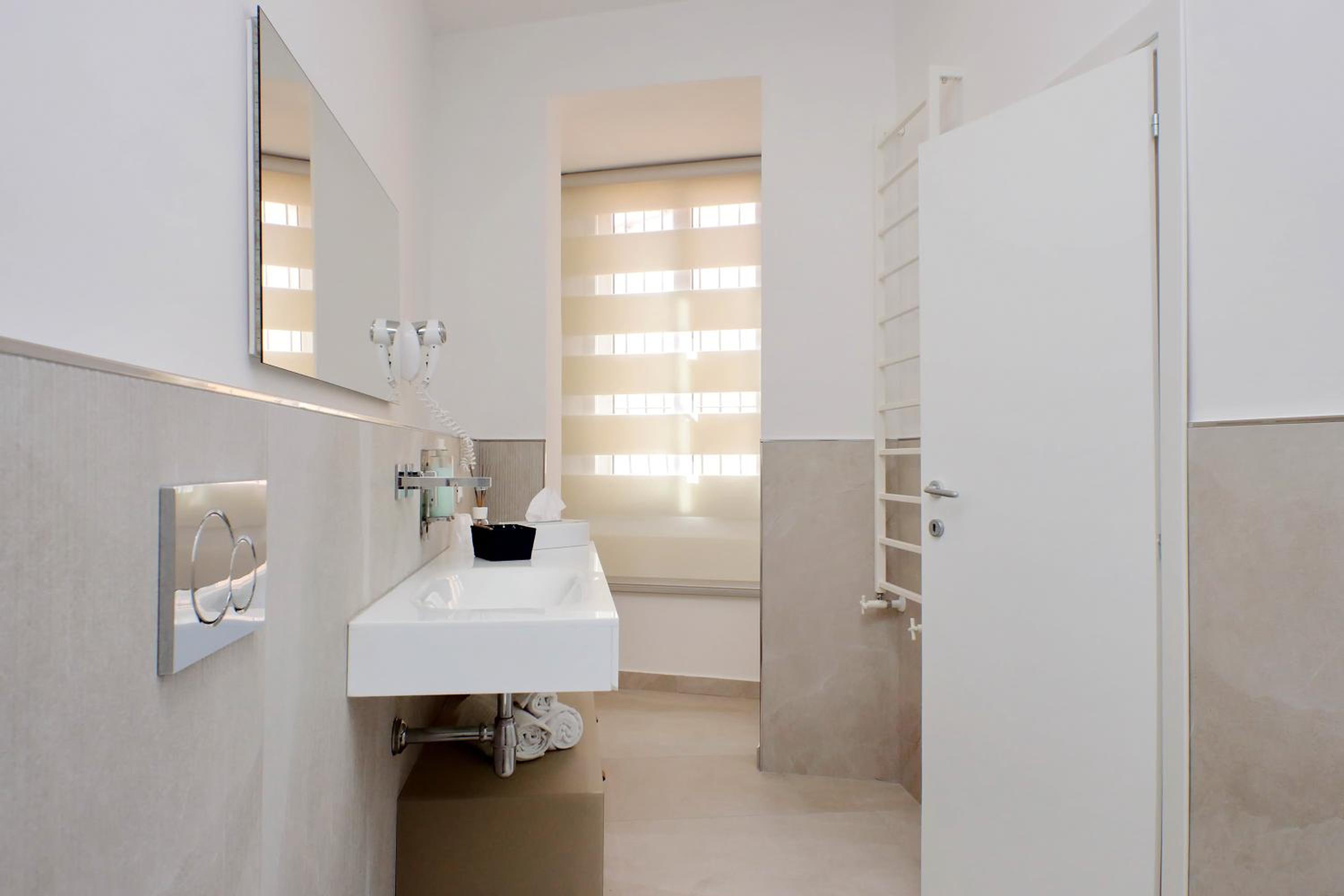 Trevi Rome Suite