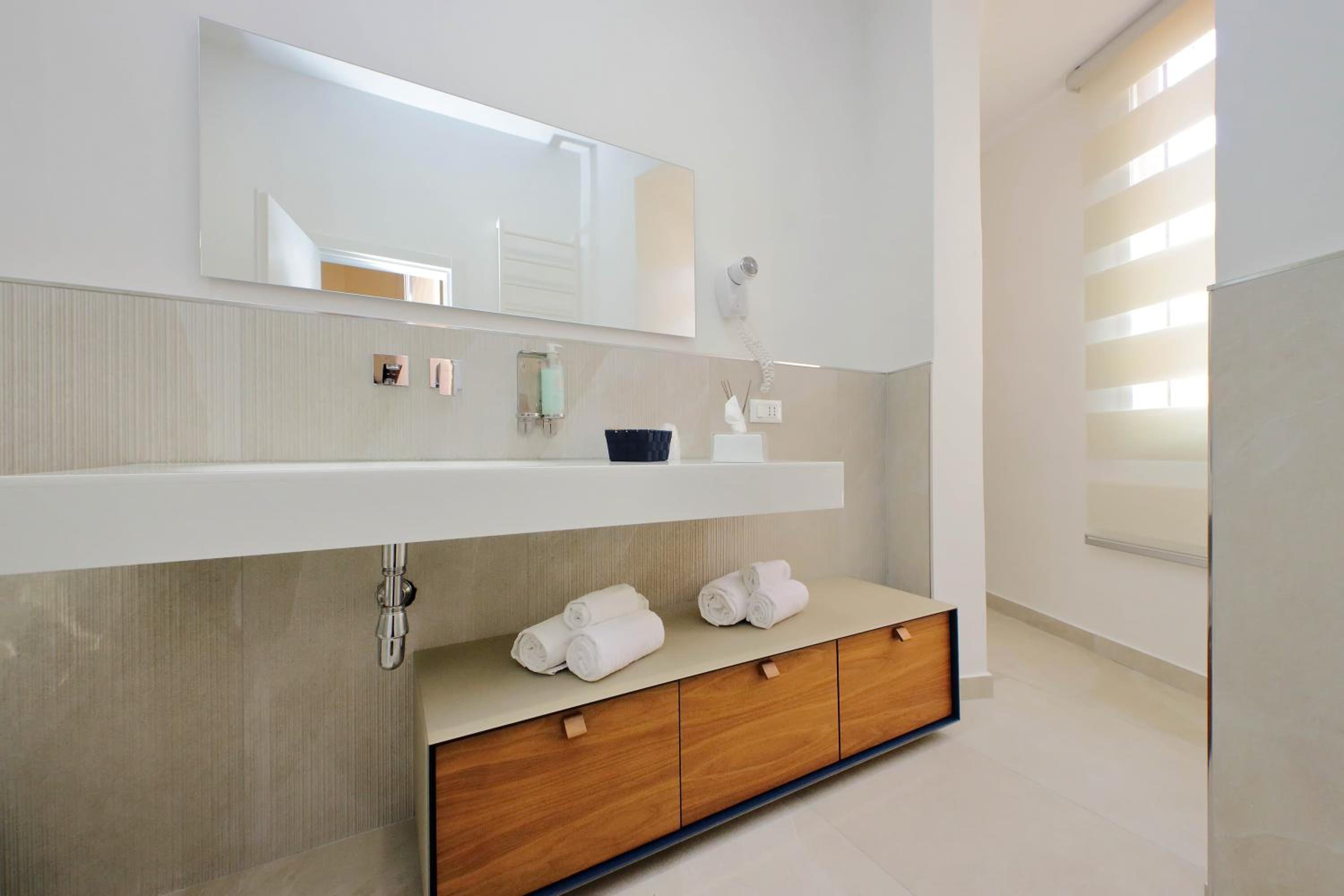 Trevi Rome Suite