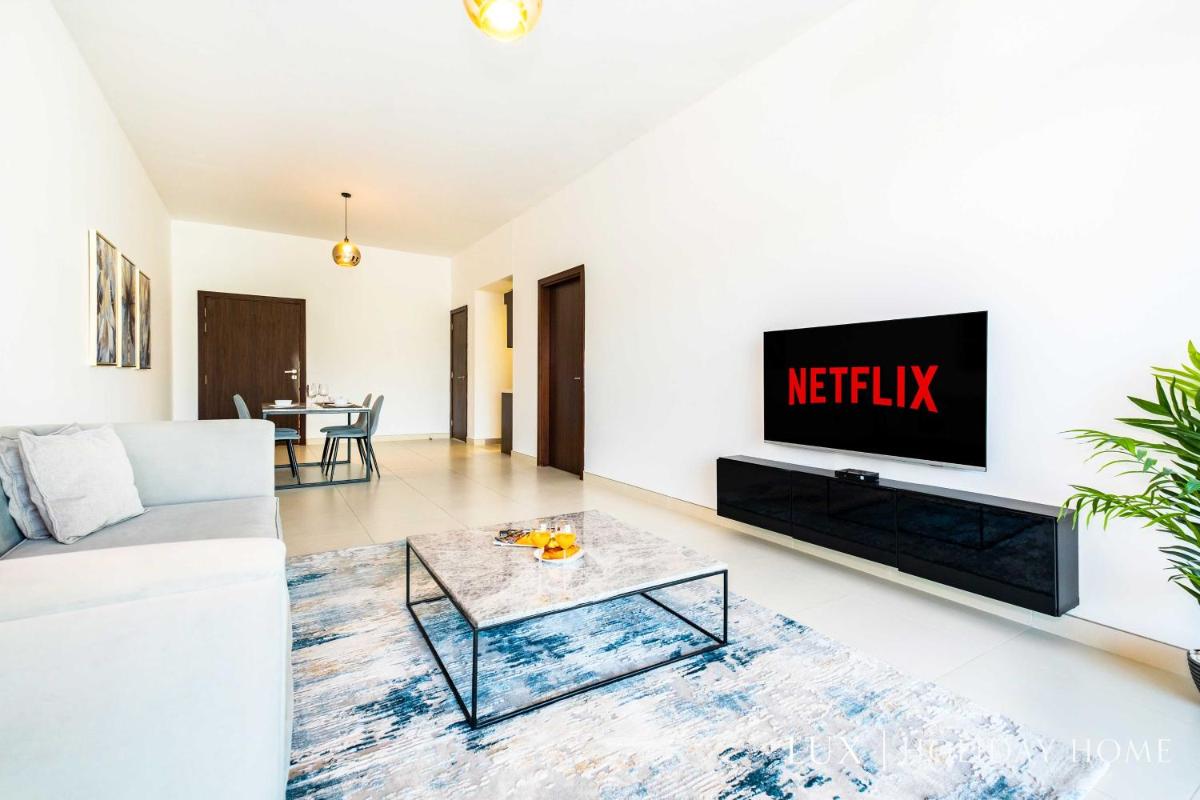 LUX - Opulent Island Suite 4