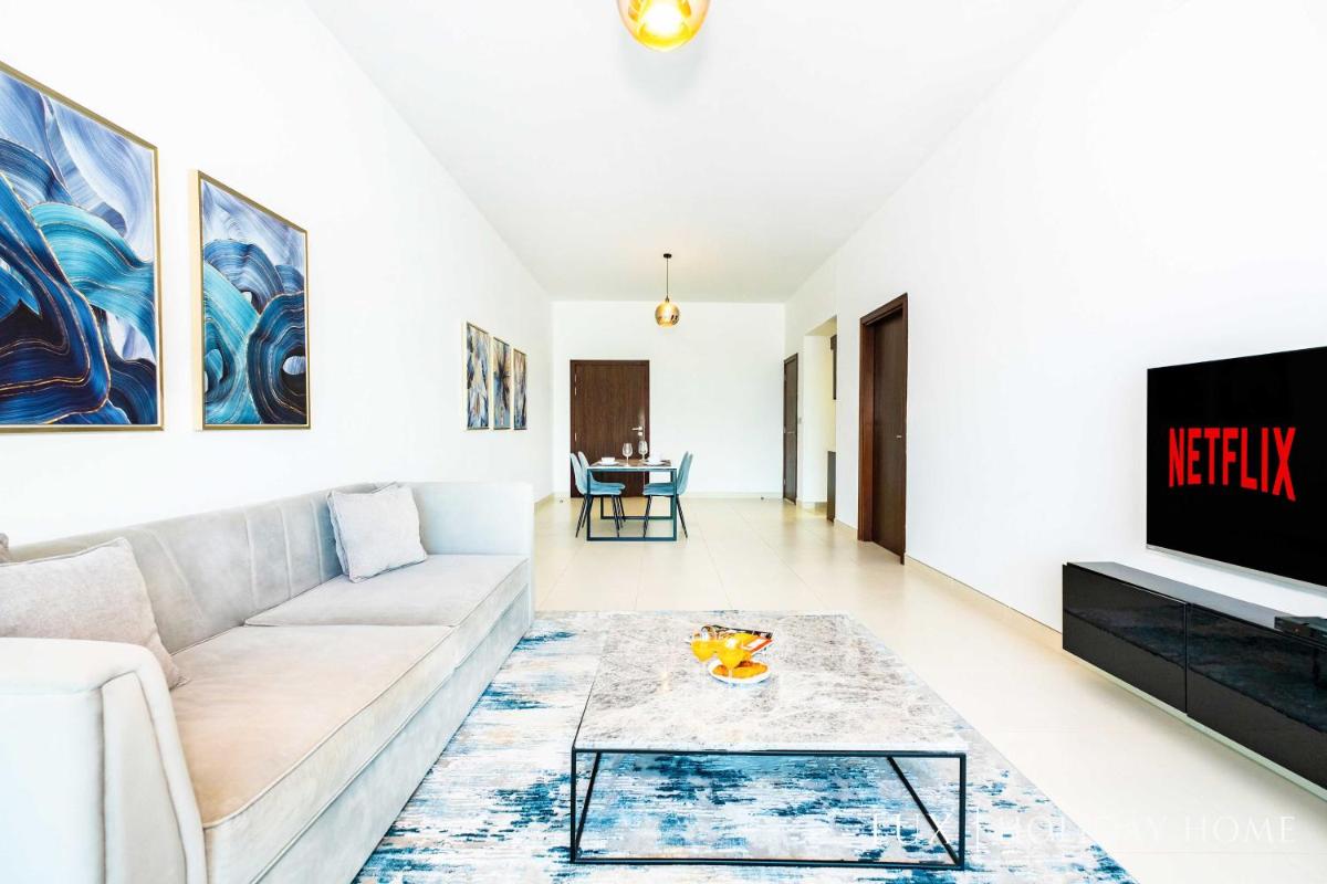 LUX - Opulent Island Suite 4