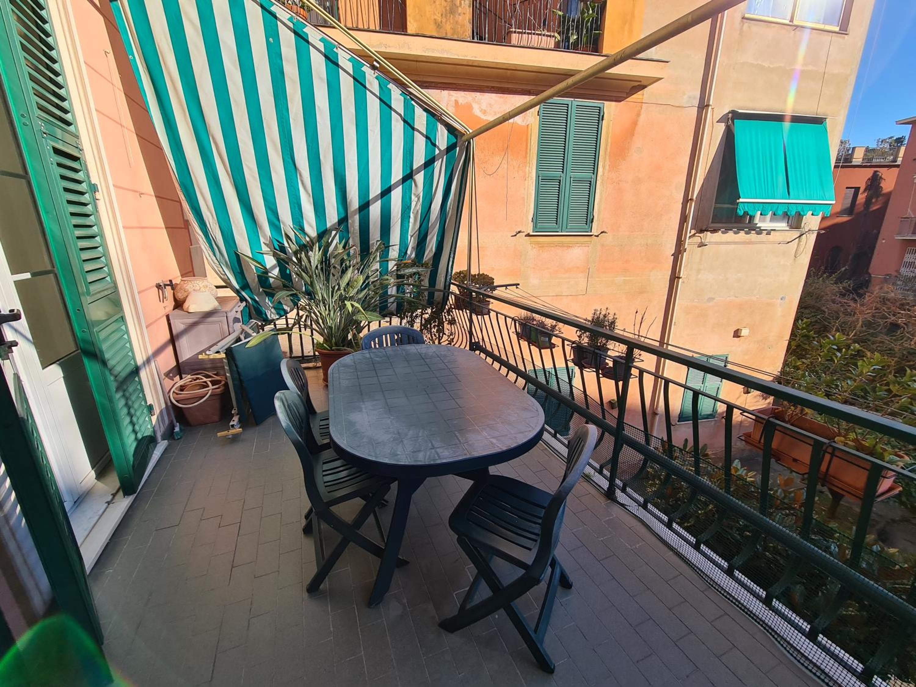 Santa Margherita in Caruggio by PortofinoVacanze