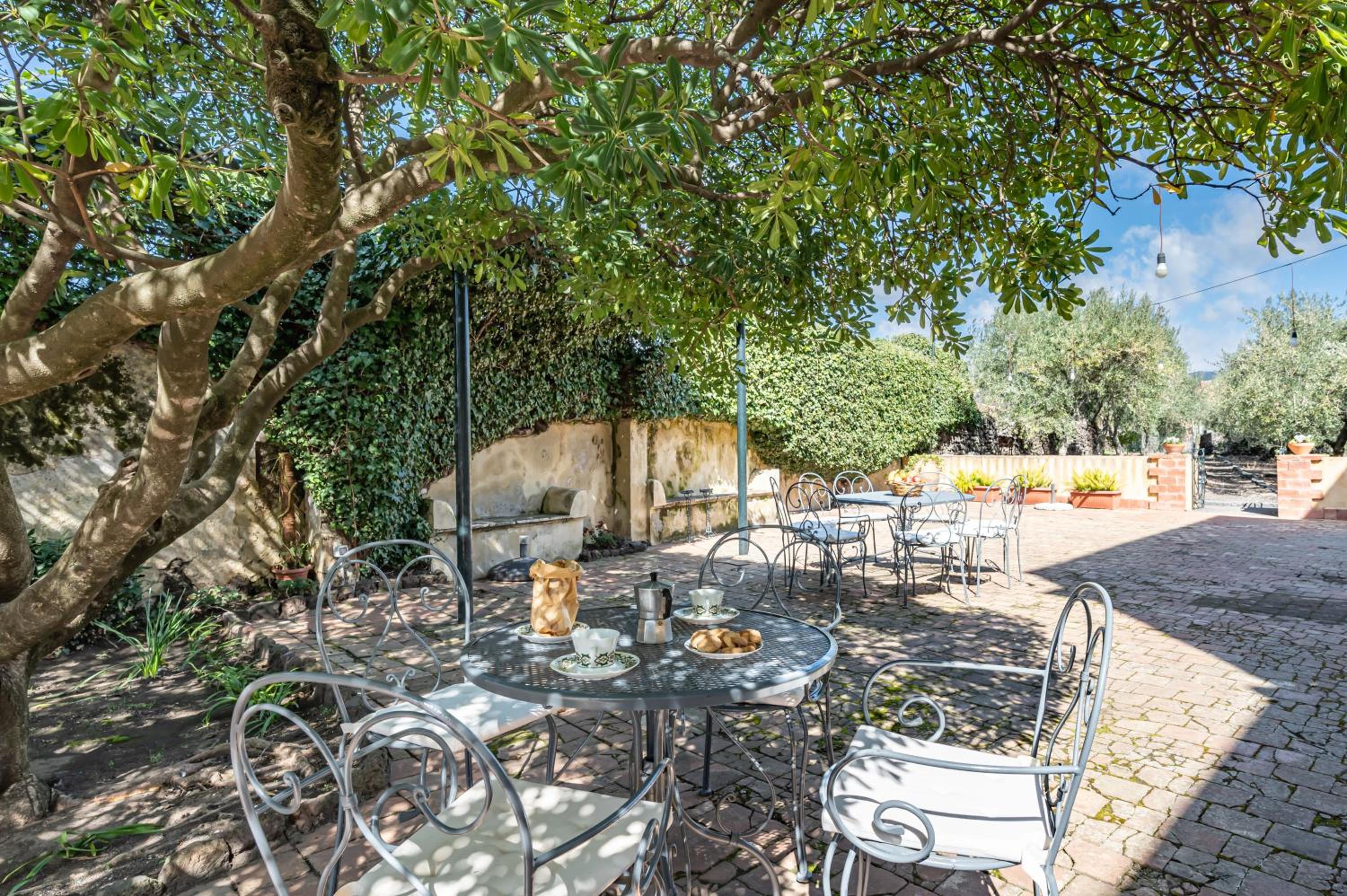 GuestHost - Villa Ninina in the Heart of Etna Park view 2