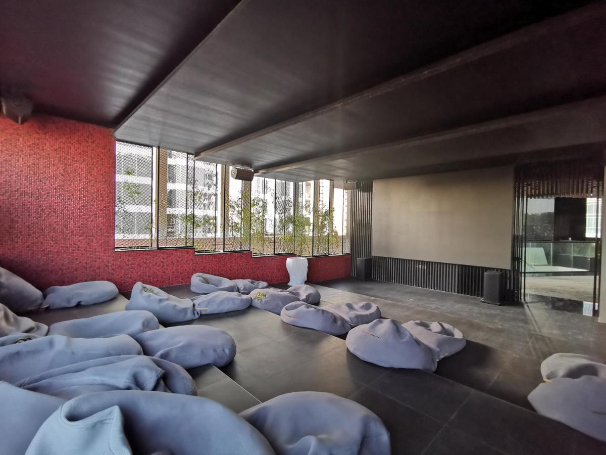 Vacay Lettings - 1BHK convertible to 2BHK in Business Bay