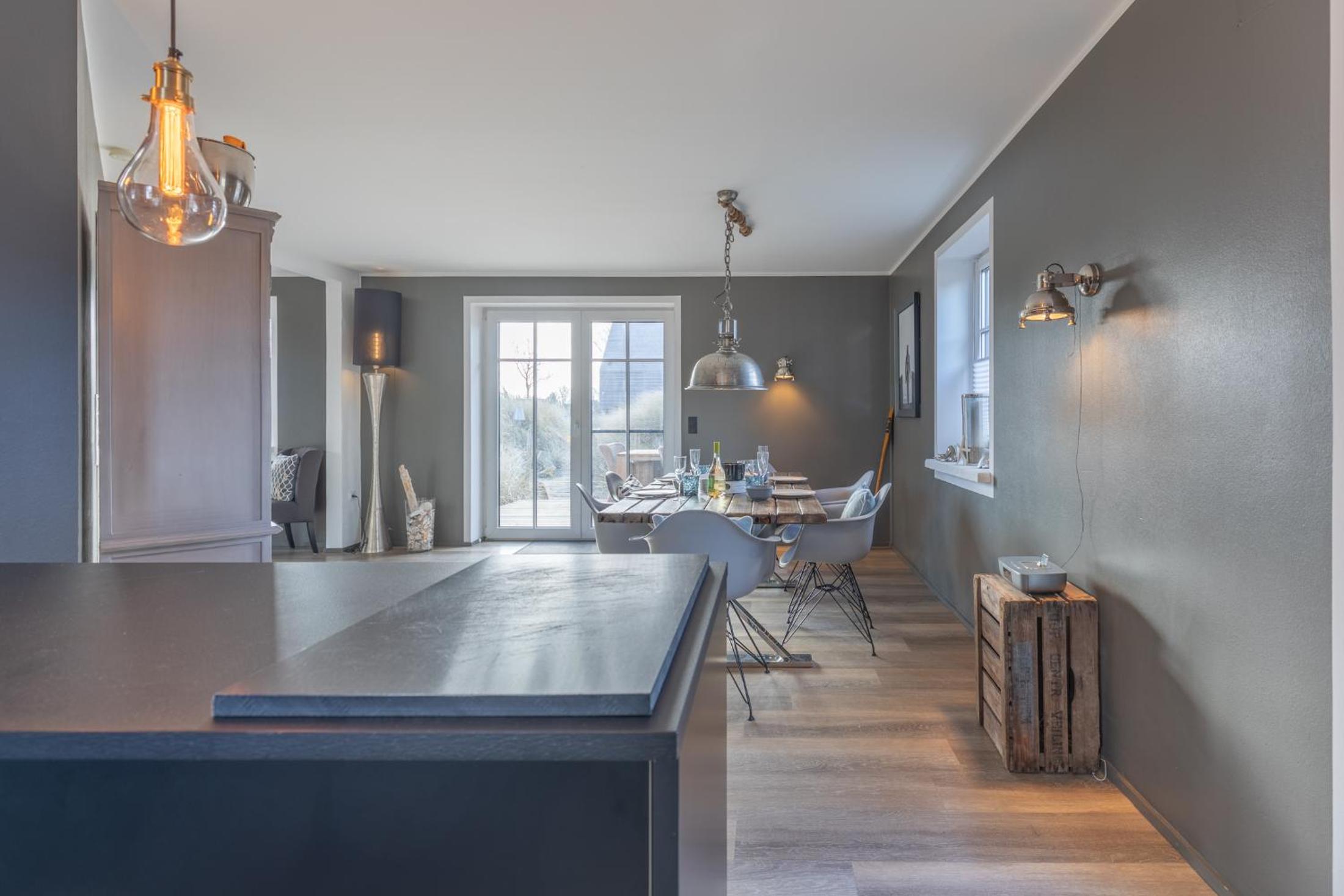 Seequartier en Tating — dining