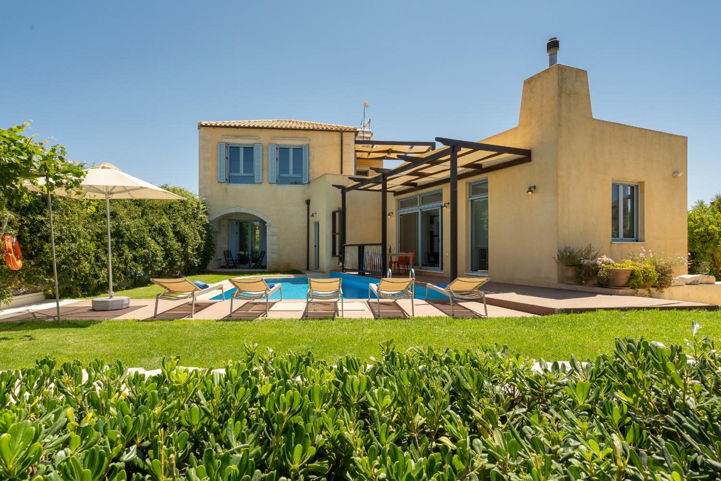 Calma Seaside Villa view 2