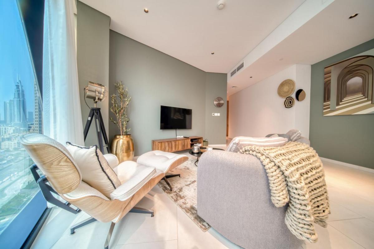 Marquise Square, Business Bay Dubai - Mint Stay