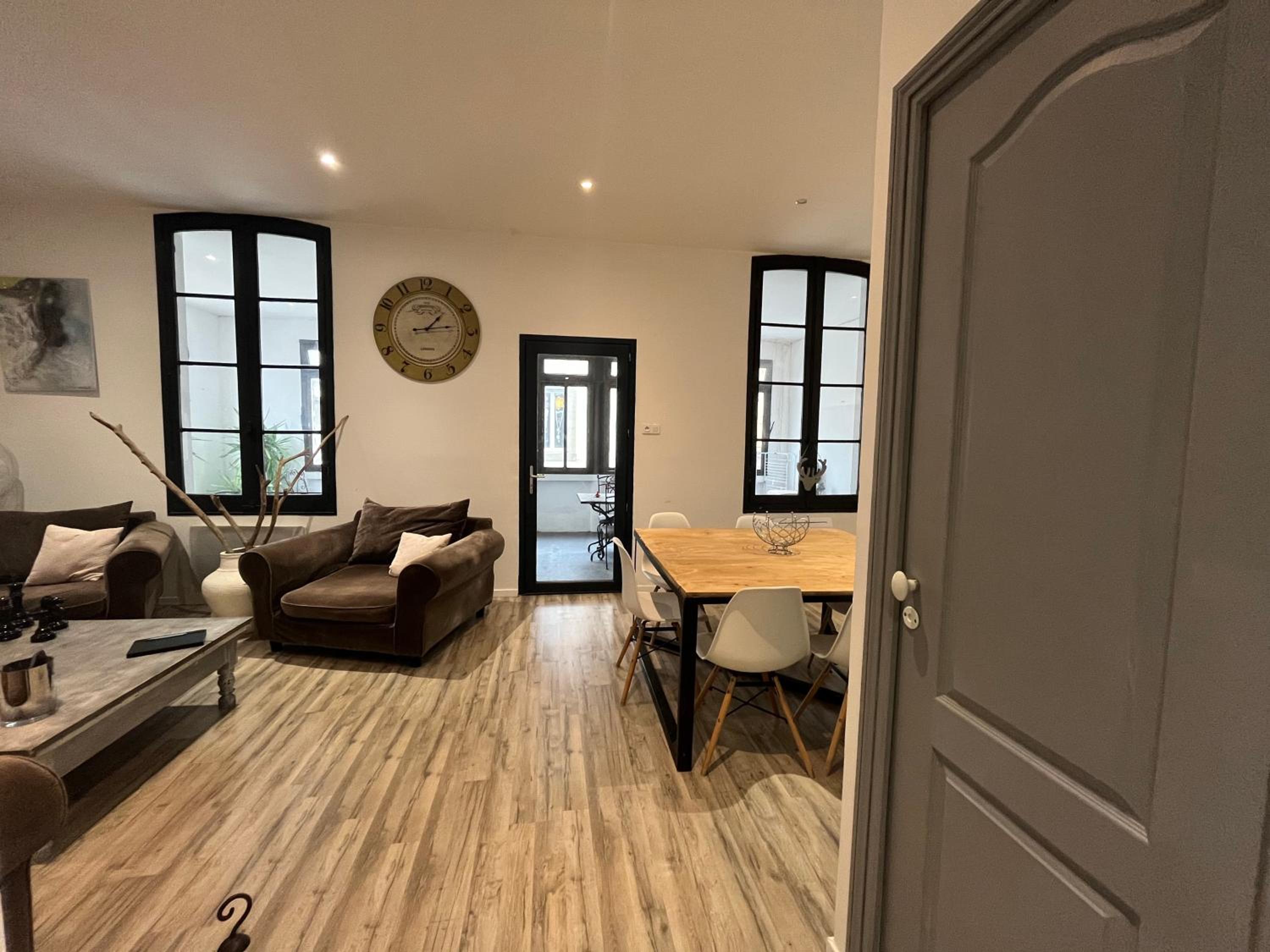 Hotel Les Chambres du Palais - Image 1