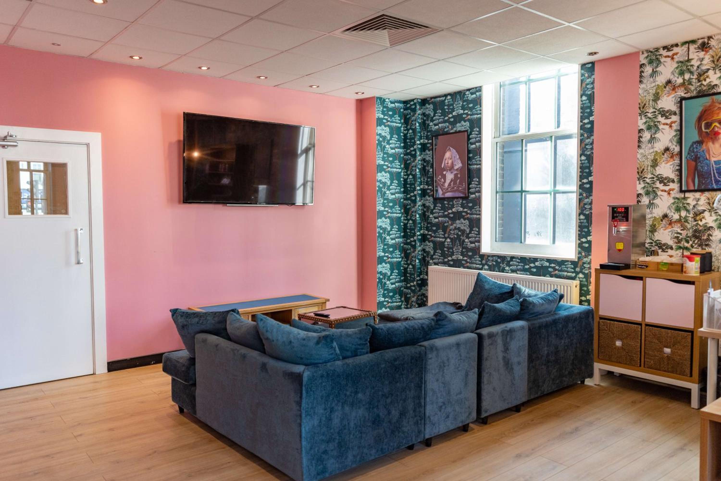 lounge