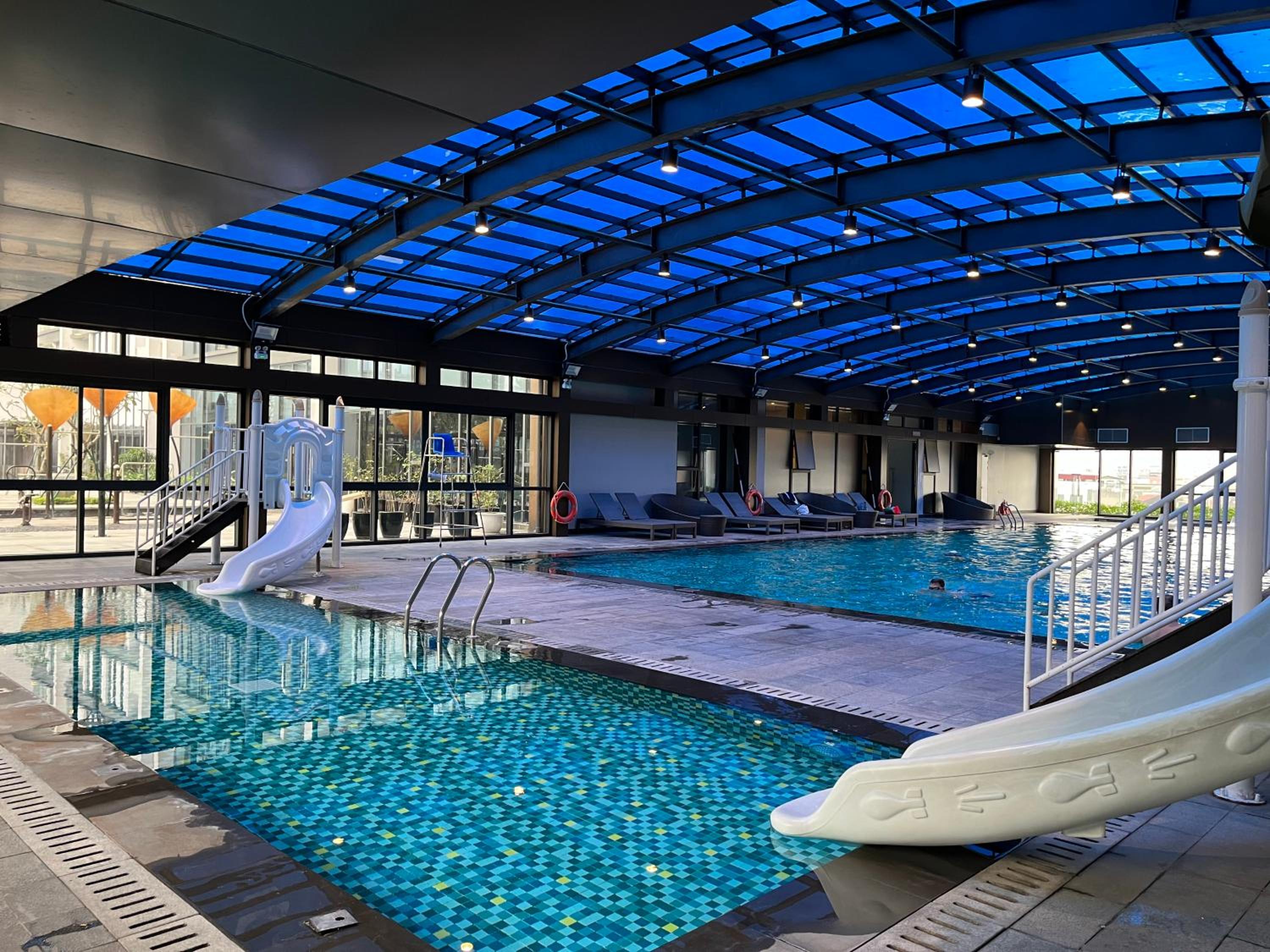 Vinhomes Metropolis Luxury Apt 3Br near Lotte