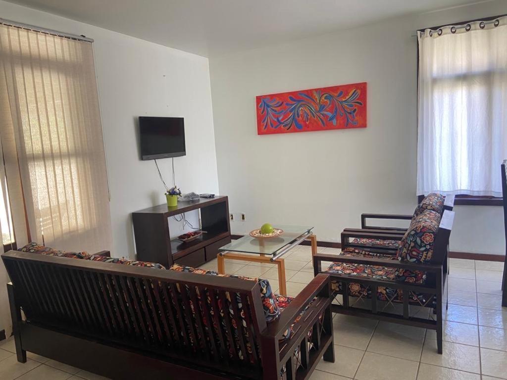 Casa de praia em condomínio à beira mar