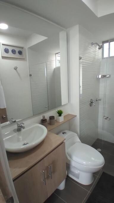Hermoso Apartamento Ricaurte Peñazul La Morada.