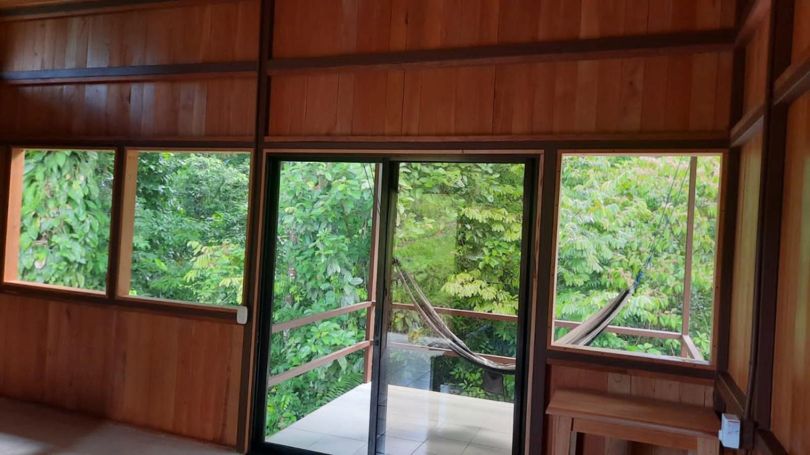 Cabañas Bajo Bosque Drake