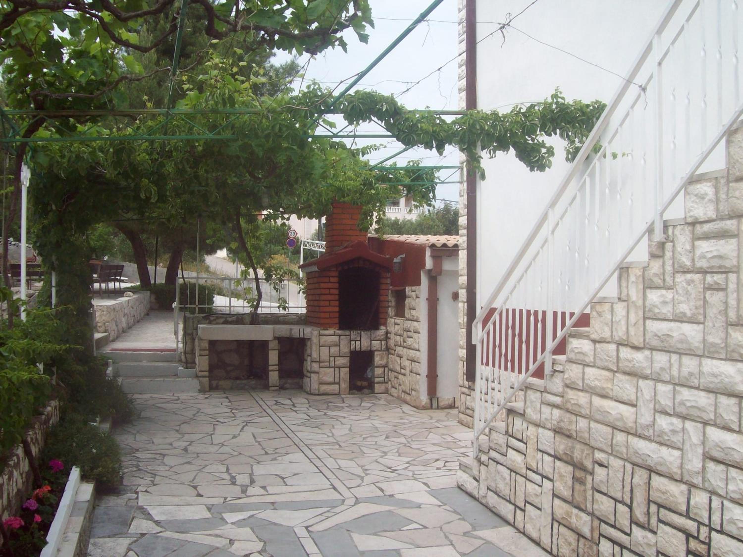 Photo 34
