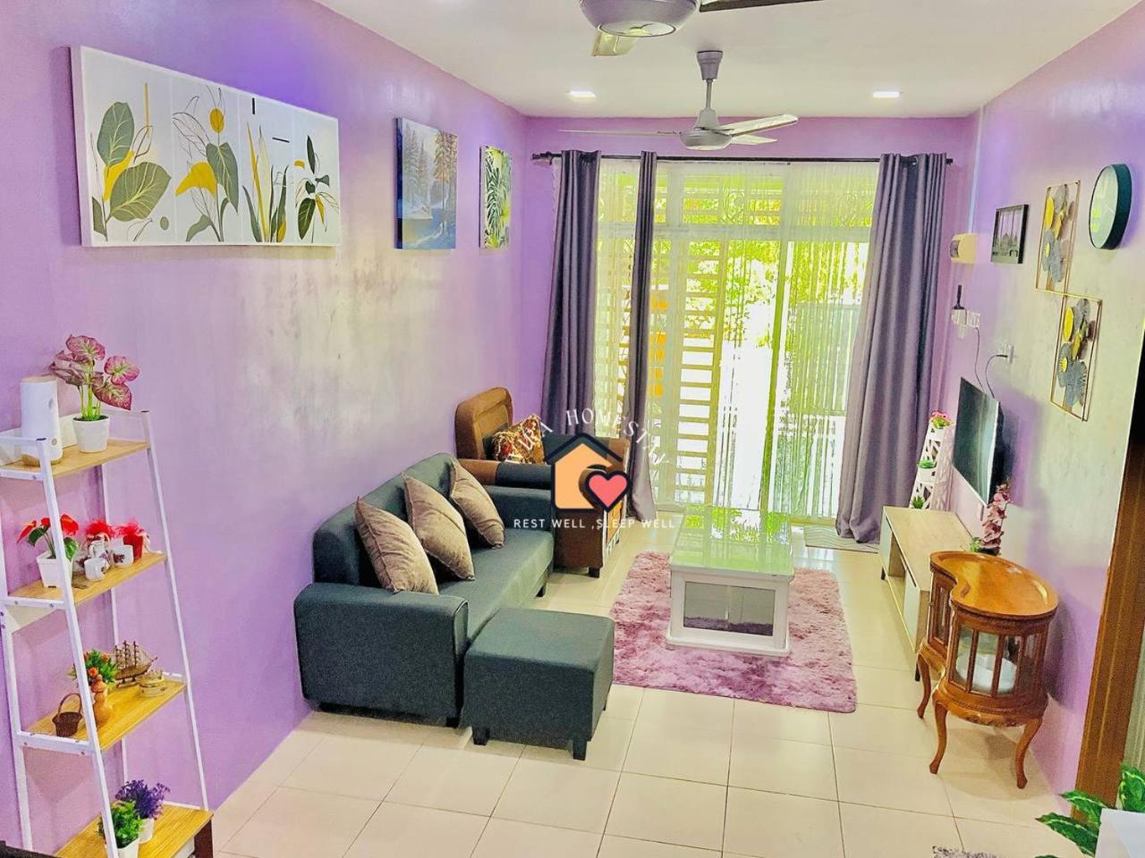 WIRA HOMESTAY KUANTAN
