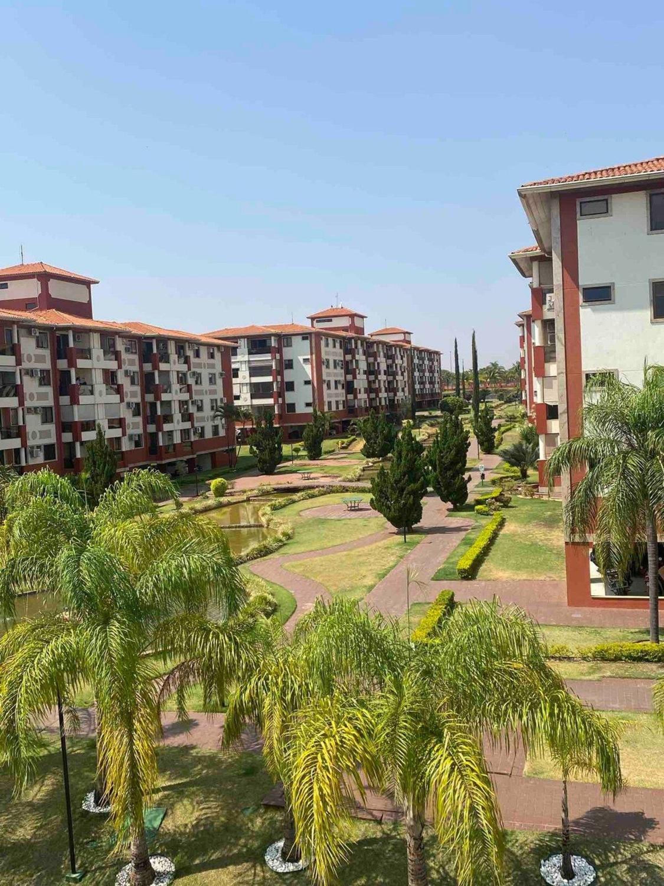 Luxurious Flat at Lake Side with lake view.