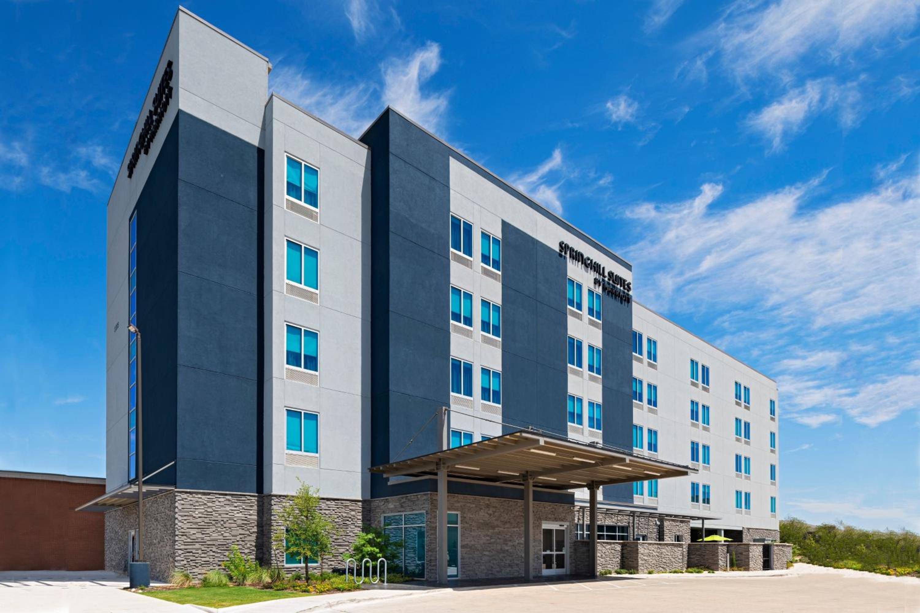 Hotel SpringHill Suites by Marriott Austin North - Image 1