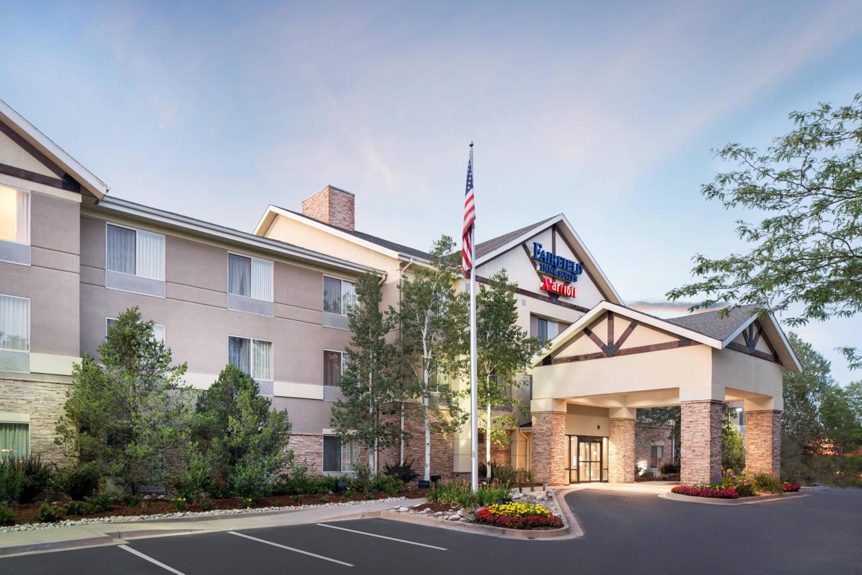 Hotel Fairfield Inn by Marriott Loveland Fort Collins - Image 1