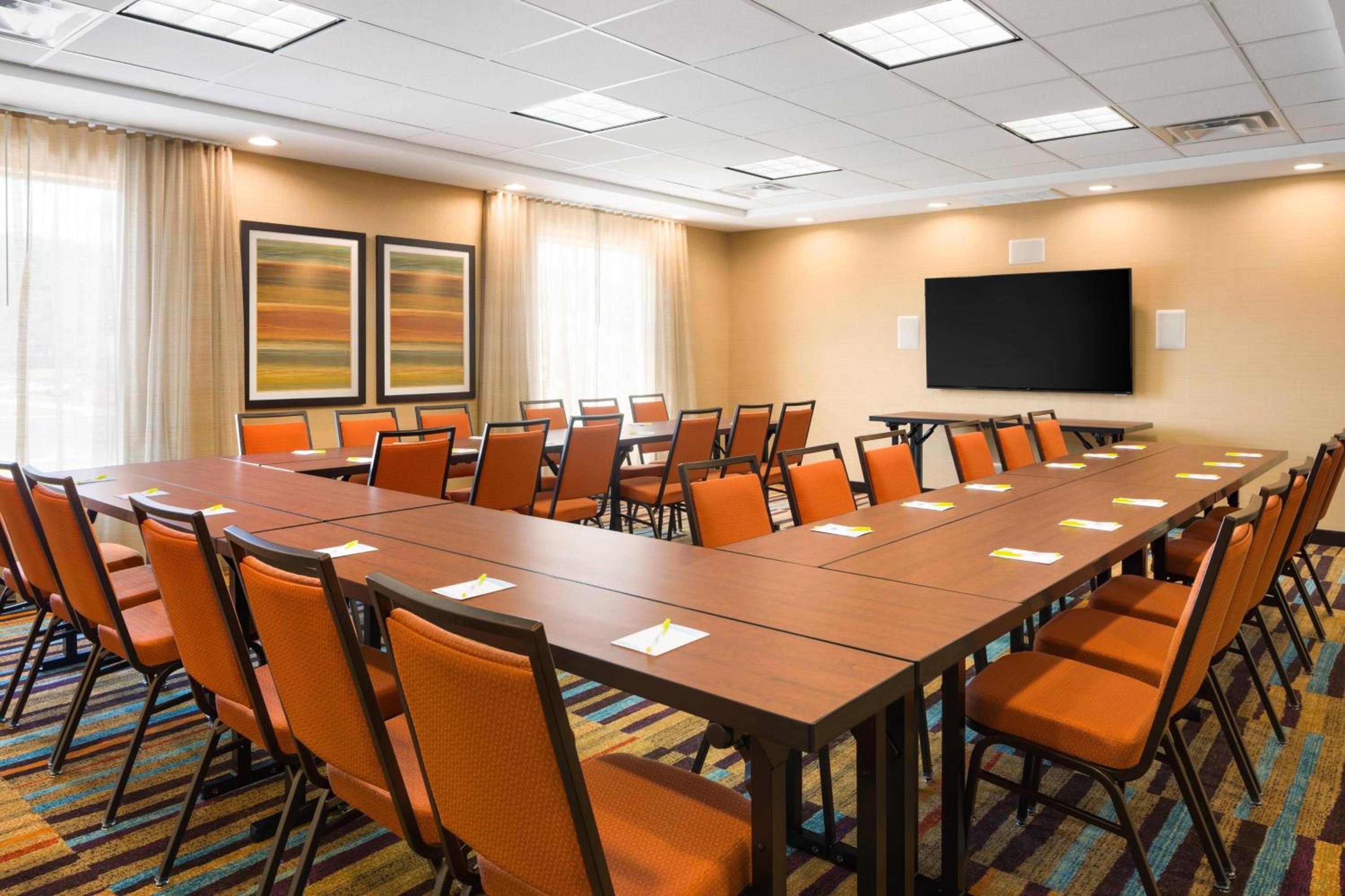 Athens Vacations - Fairfield Inn  Suites by Marriott Athens - Property Image 5
