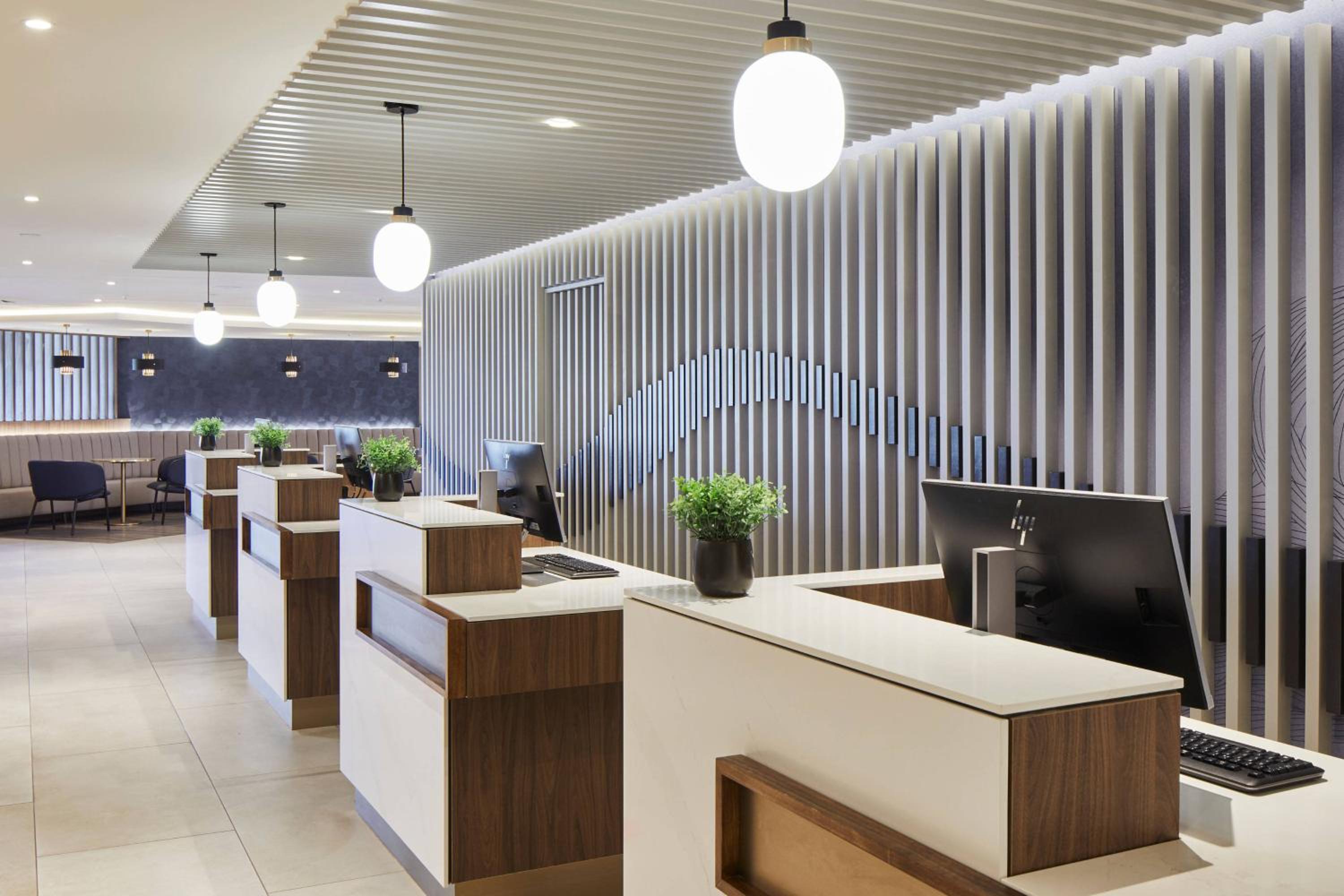 Hayes Vacations - Courtyard by Marriott London Heathrow Airport - Property Image 6