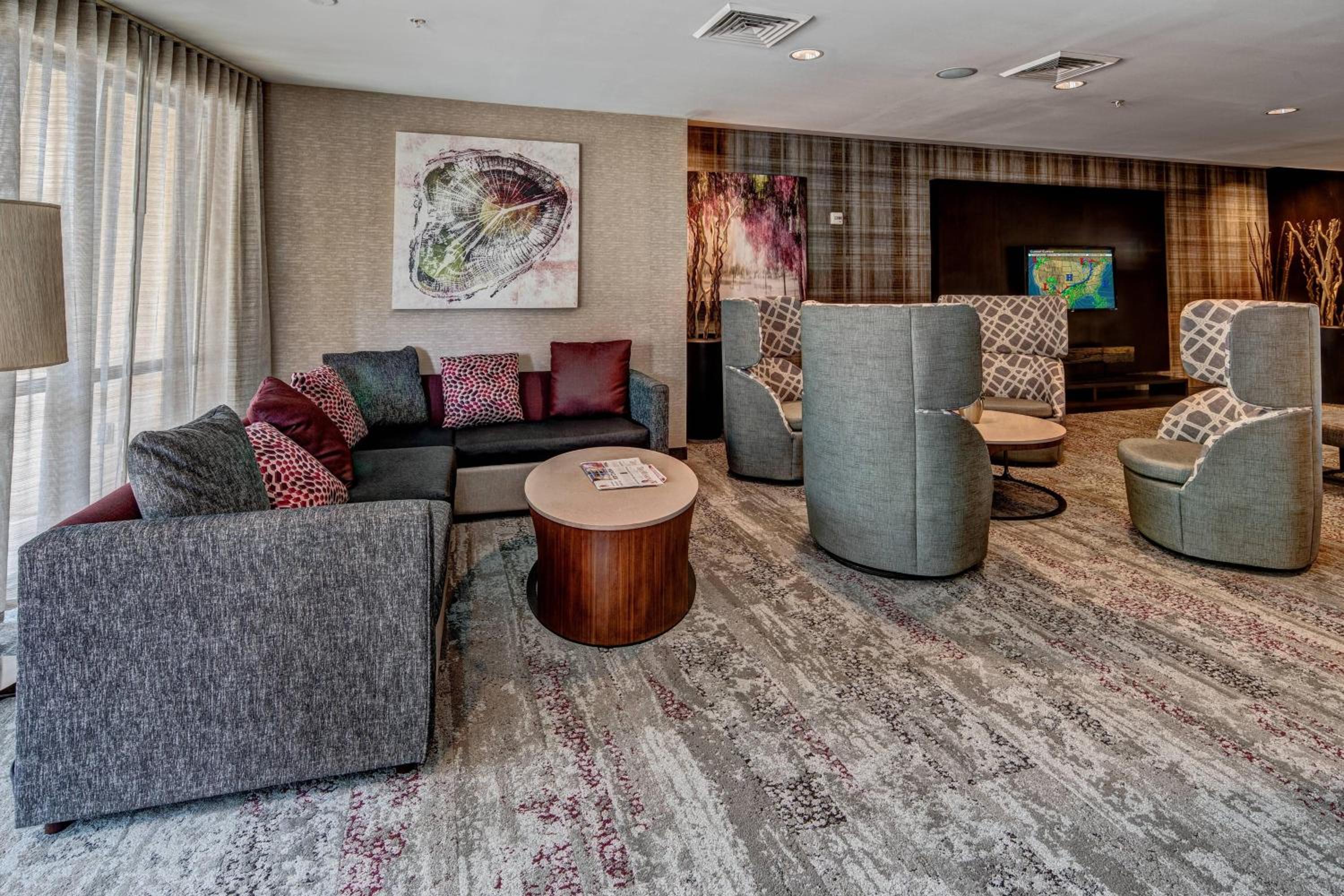 Troy Vacations - Courtyard by Marriott Troy - Property Image 4