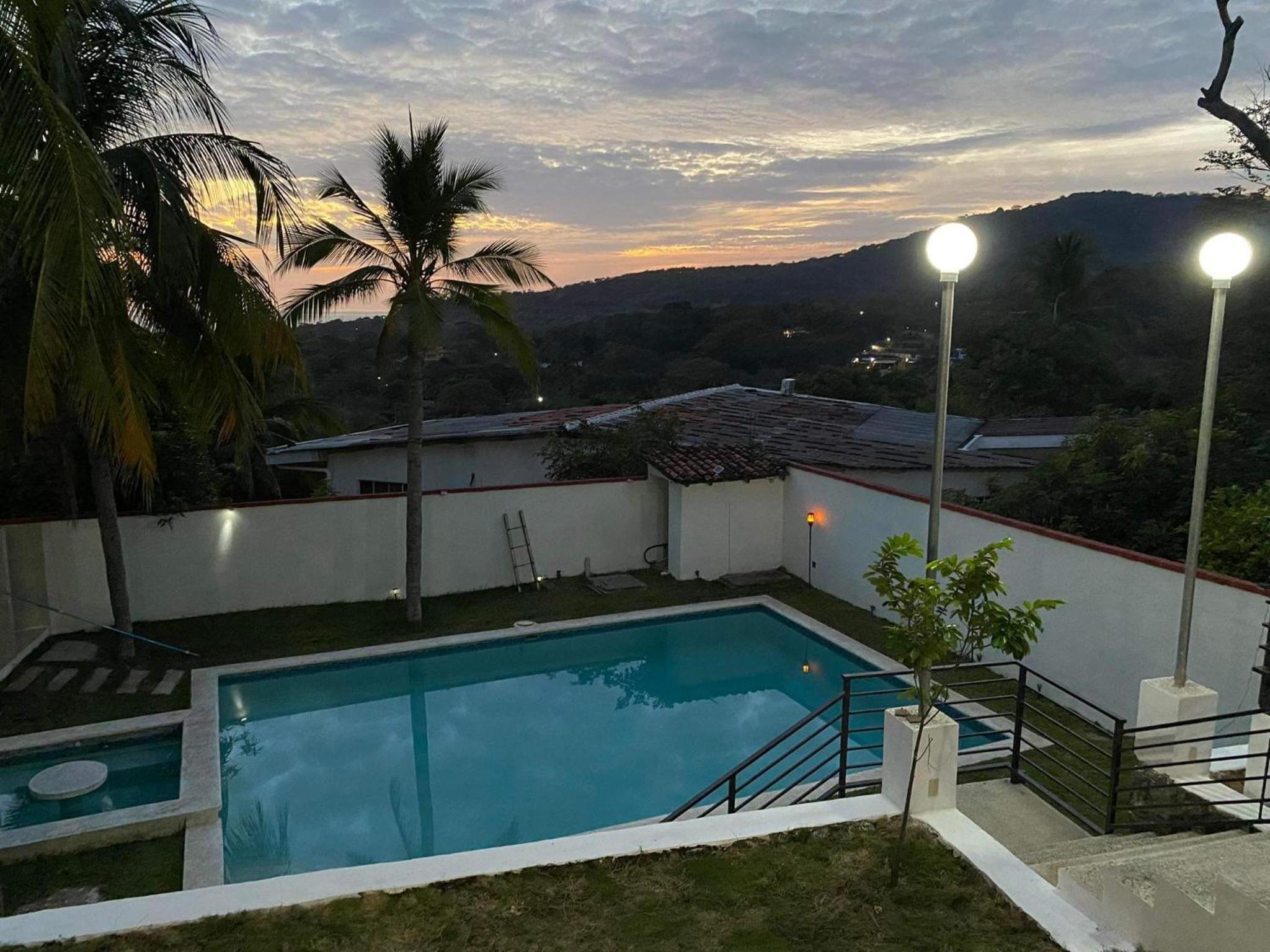 Habitaciones Casa Cuscatlan view 3