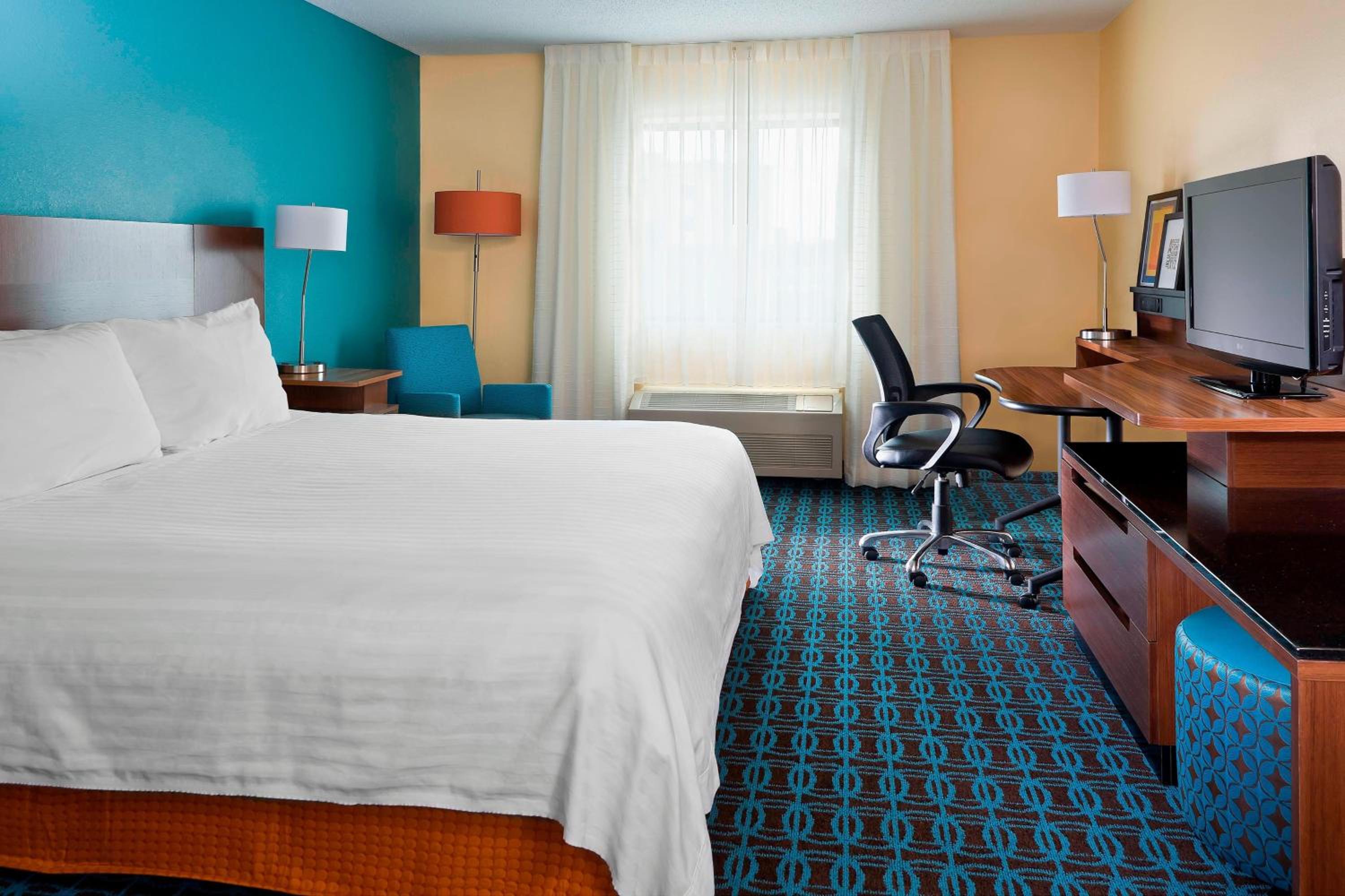 Lexington Vacations - Fairfield Inn  Suites Lexington Keeneland Airport - Property Image 9