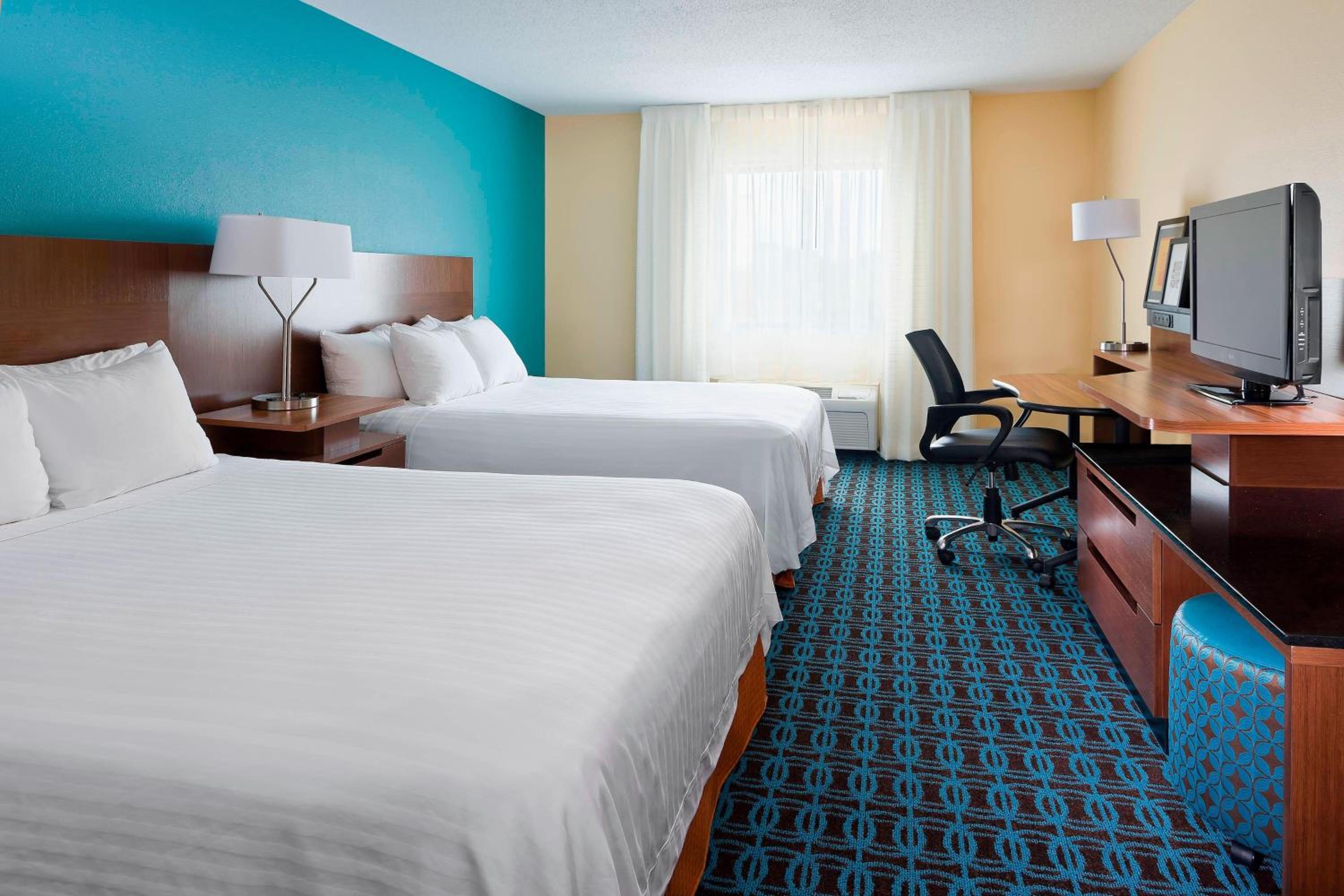 Lexington Vacations - Fairfield Inn  Suites Lexington Keeneland Airport - Property Image 8