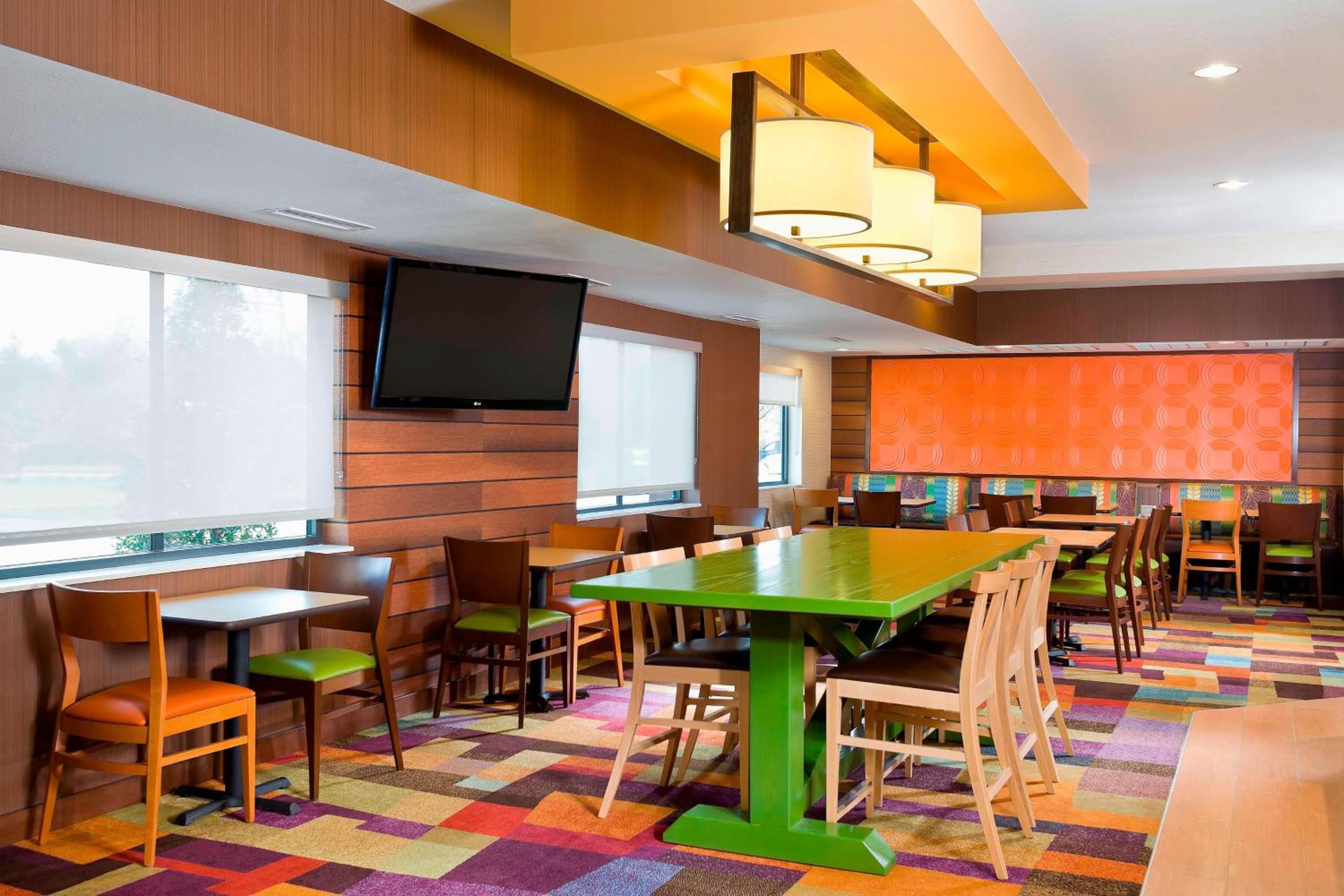 Lexington Vacations - Fairfield Inn Suites Lexington Keeneland Airport - Property Image 24