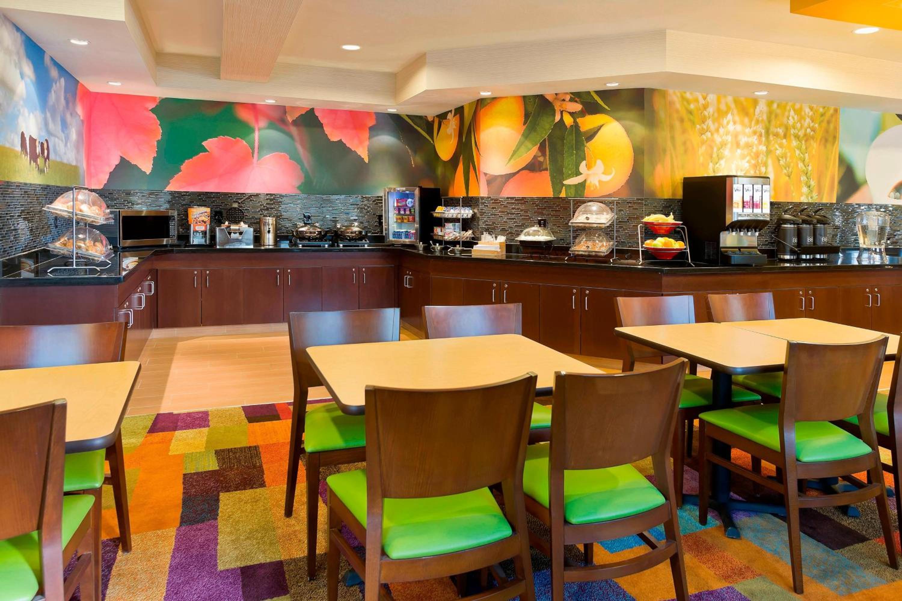 Lexington Vacations - Fairfield Inn Suites Lexington Keeneland Airport - Property Image 23