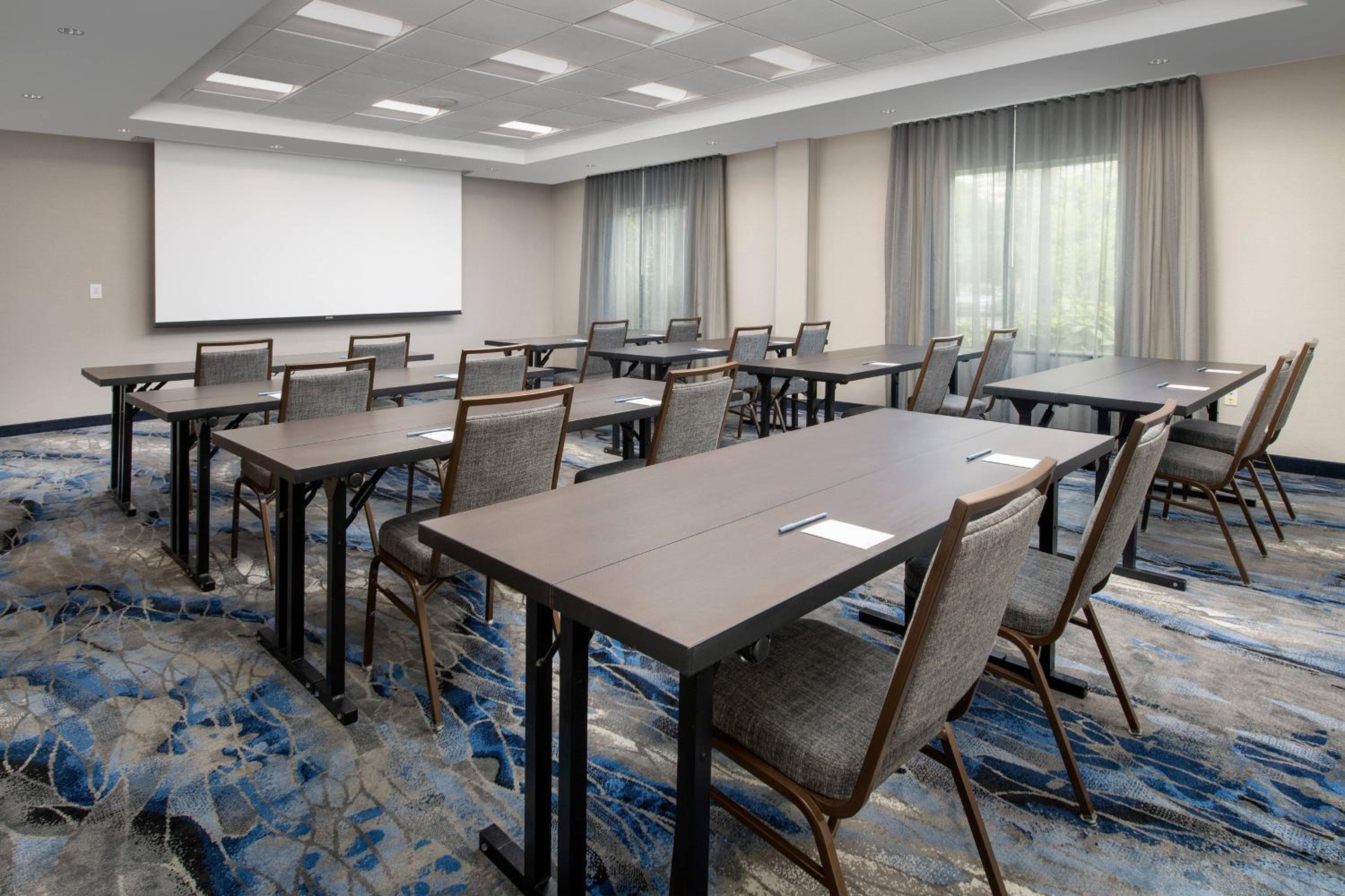 Fairfield Inn Suites Baltimore BWI Airport - Property Image 33