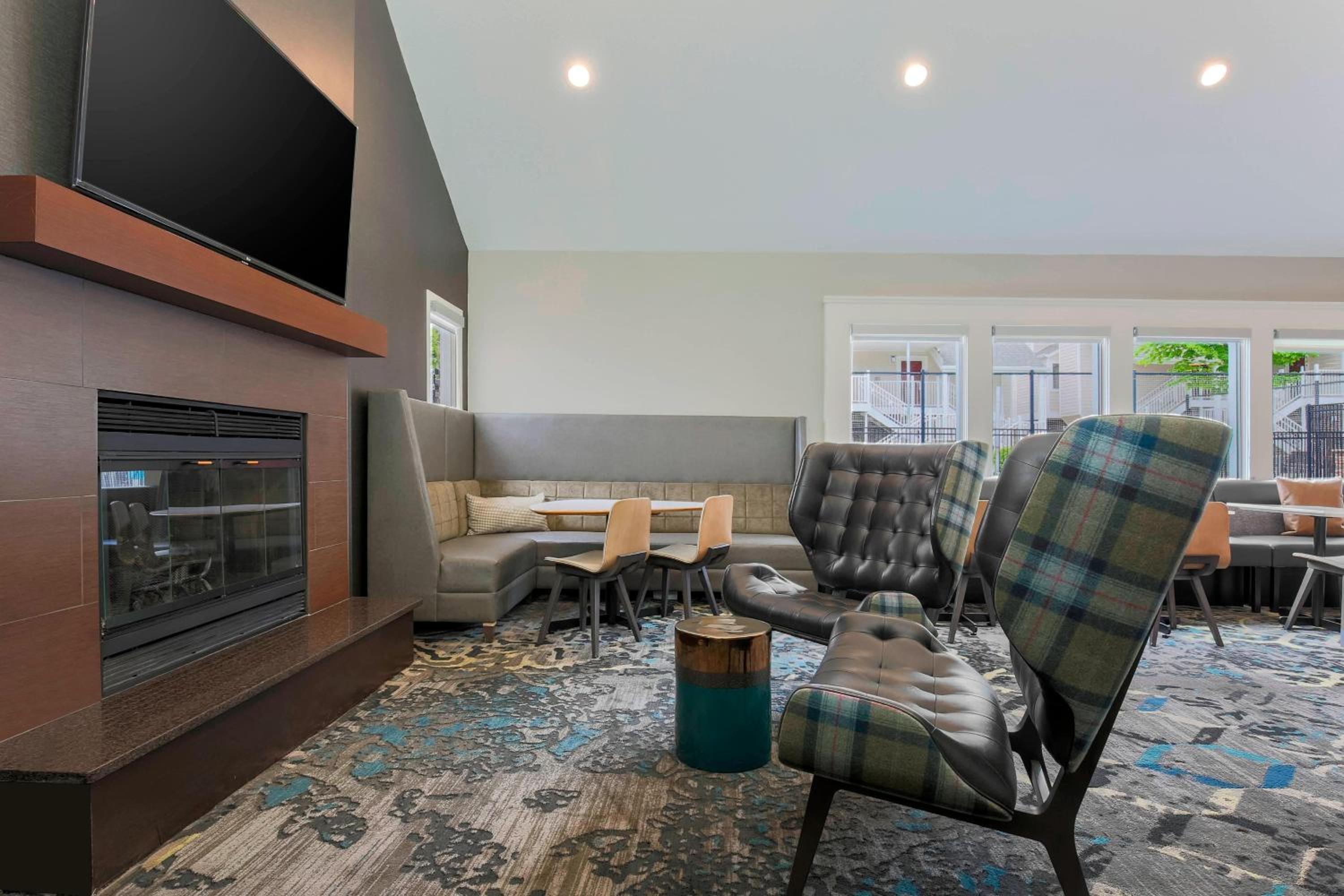 Boston Vacations - Residence Inn Boston North Shore/Danvers - Property Image 1