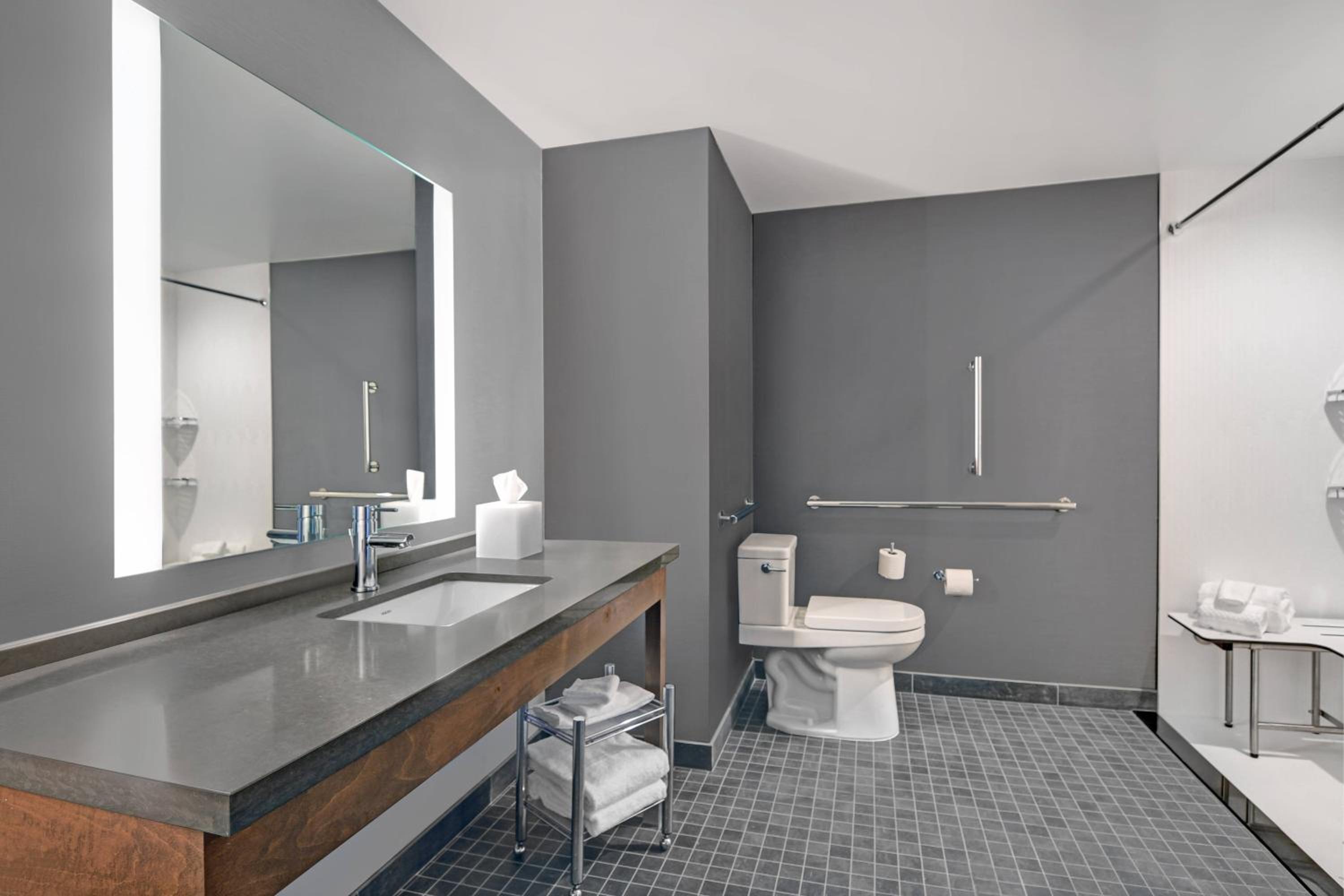 New York City Vacations - Courtyard by Marriott Manhattan Aggieville - Property Image 17