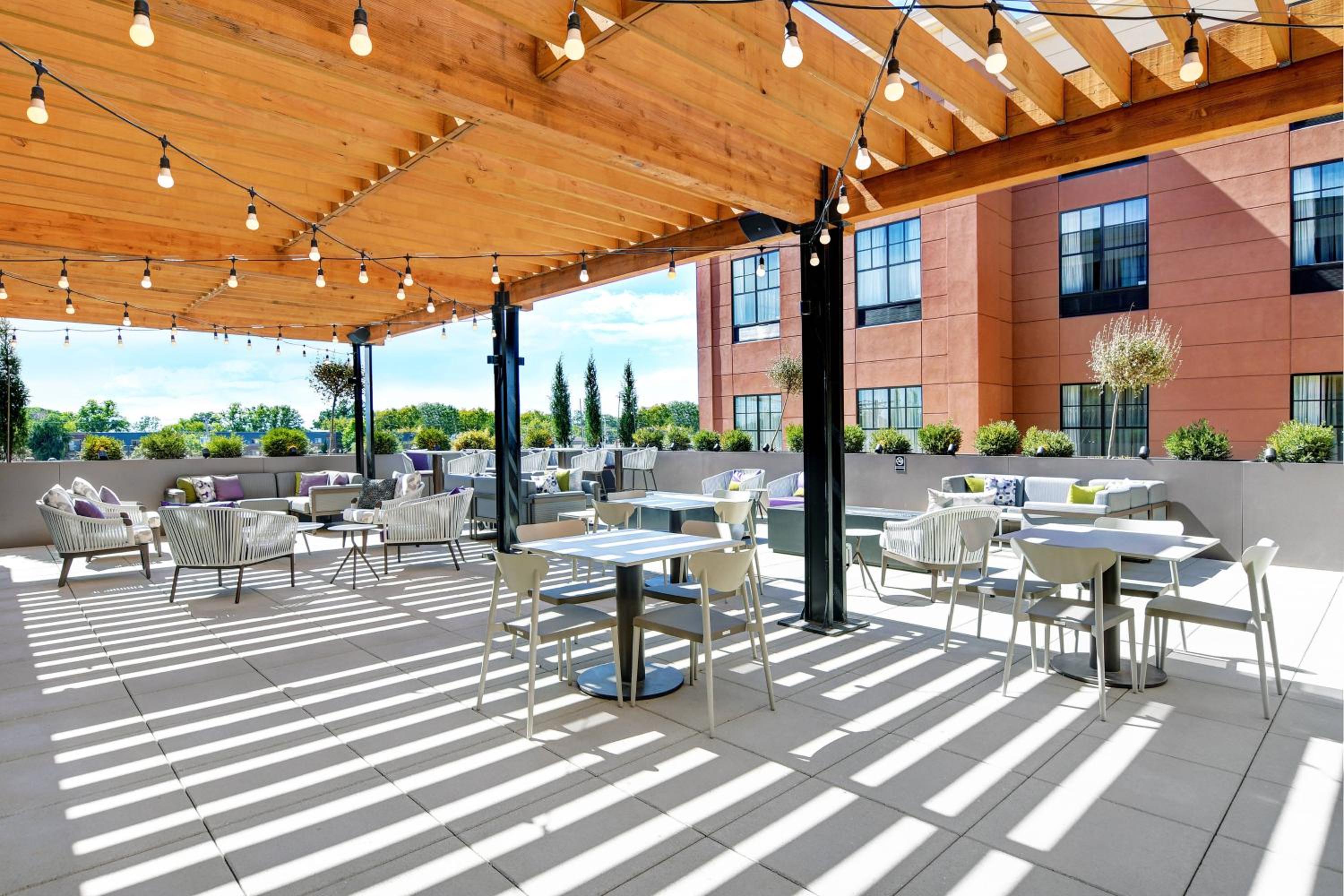 New York City Vacations - Courtyard by Marriott Manhattan Aggieville - Property Image 20