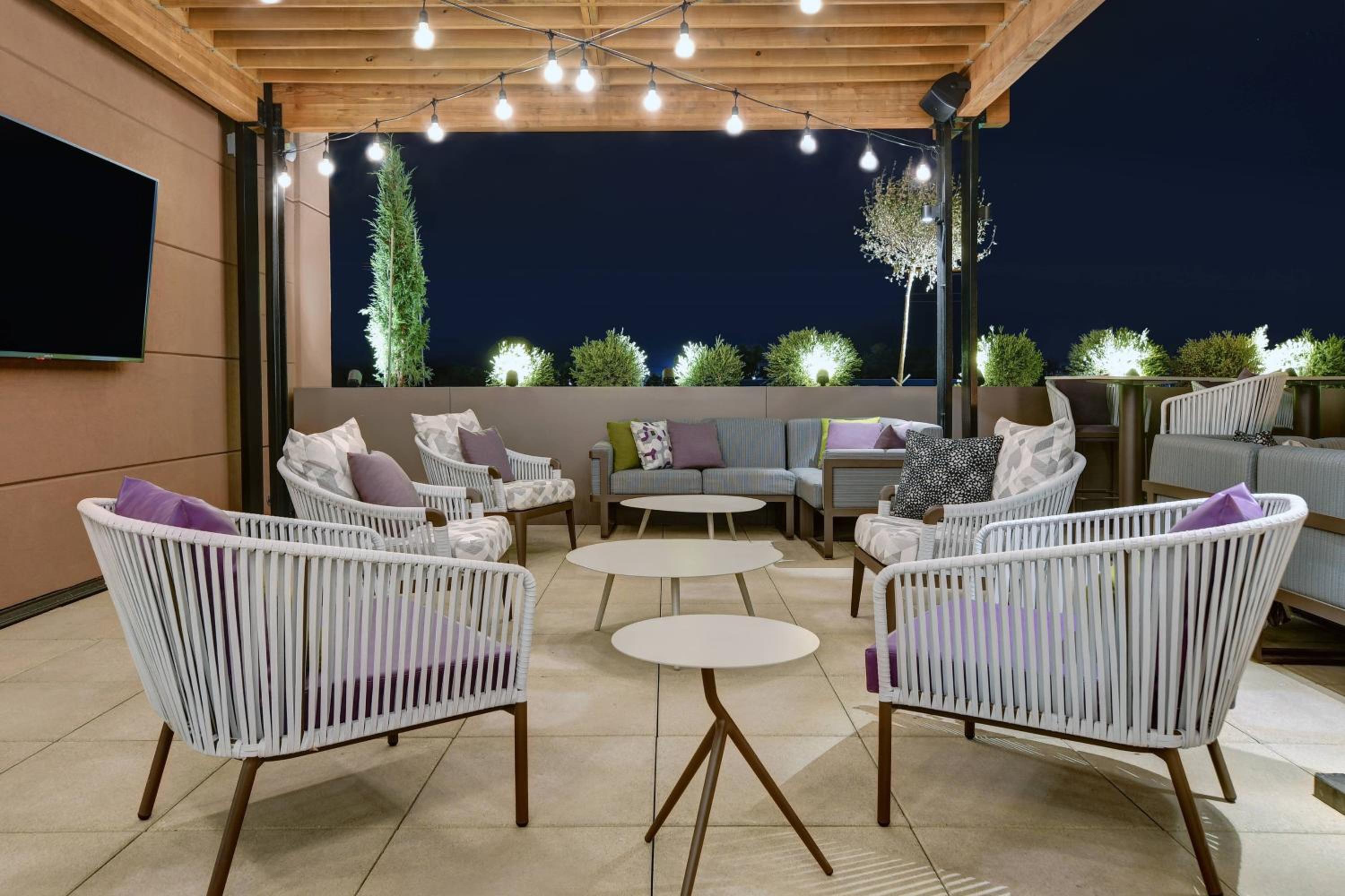 New York City Vacations - Courtyard by Marriott Manhattan Aggieville - Property Image 22