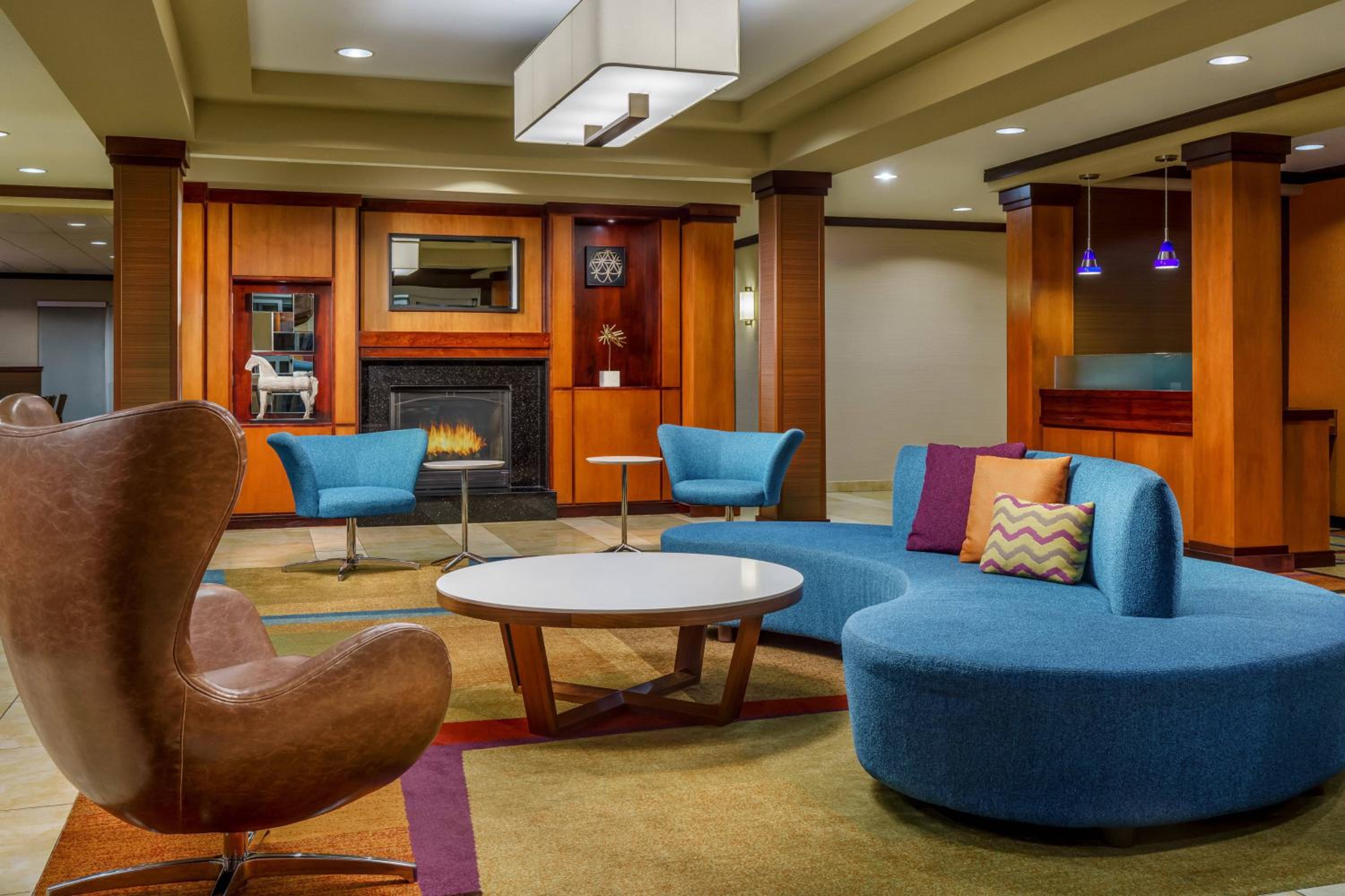 Peoria Vacations - Fairfield by Marriott Peoria East - Property Image 1