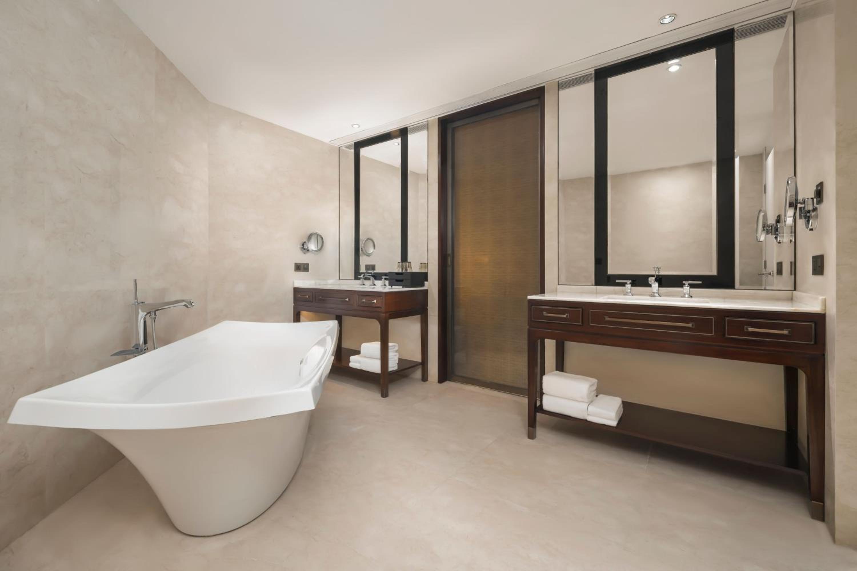 Jiading Vacations - Sheraton Shanghai Jiading Hotel - Property Image 2