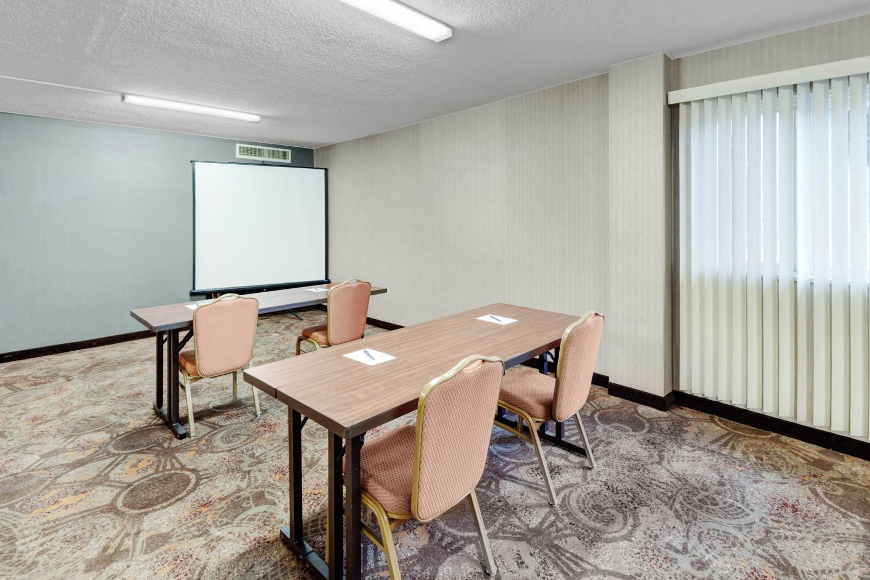 Delta Hotels by Marriott Baltimore North - Property Image 6