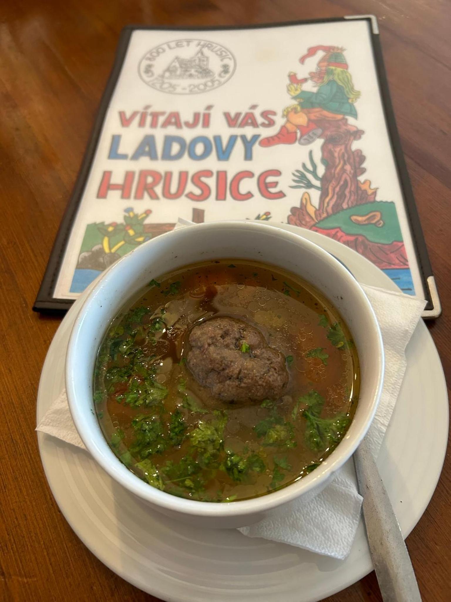Hrusická restaurace a penzion
