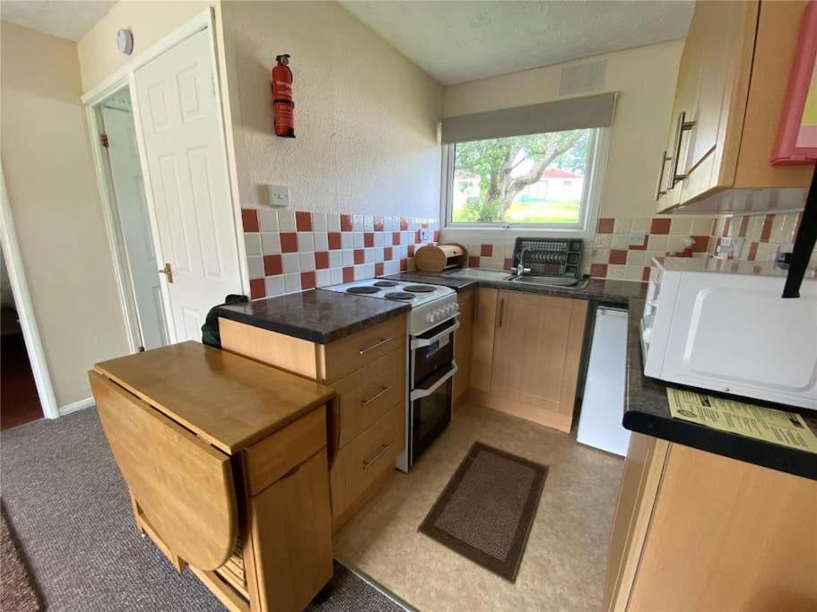 15 The Drive, Penstowe Holiday Park, Kilkhampton, Bude, Cornwall view 3