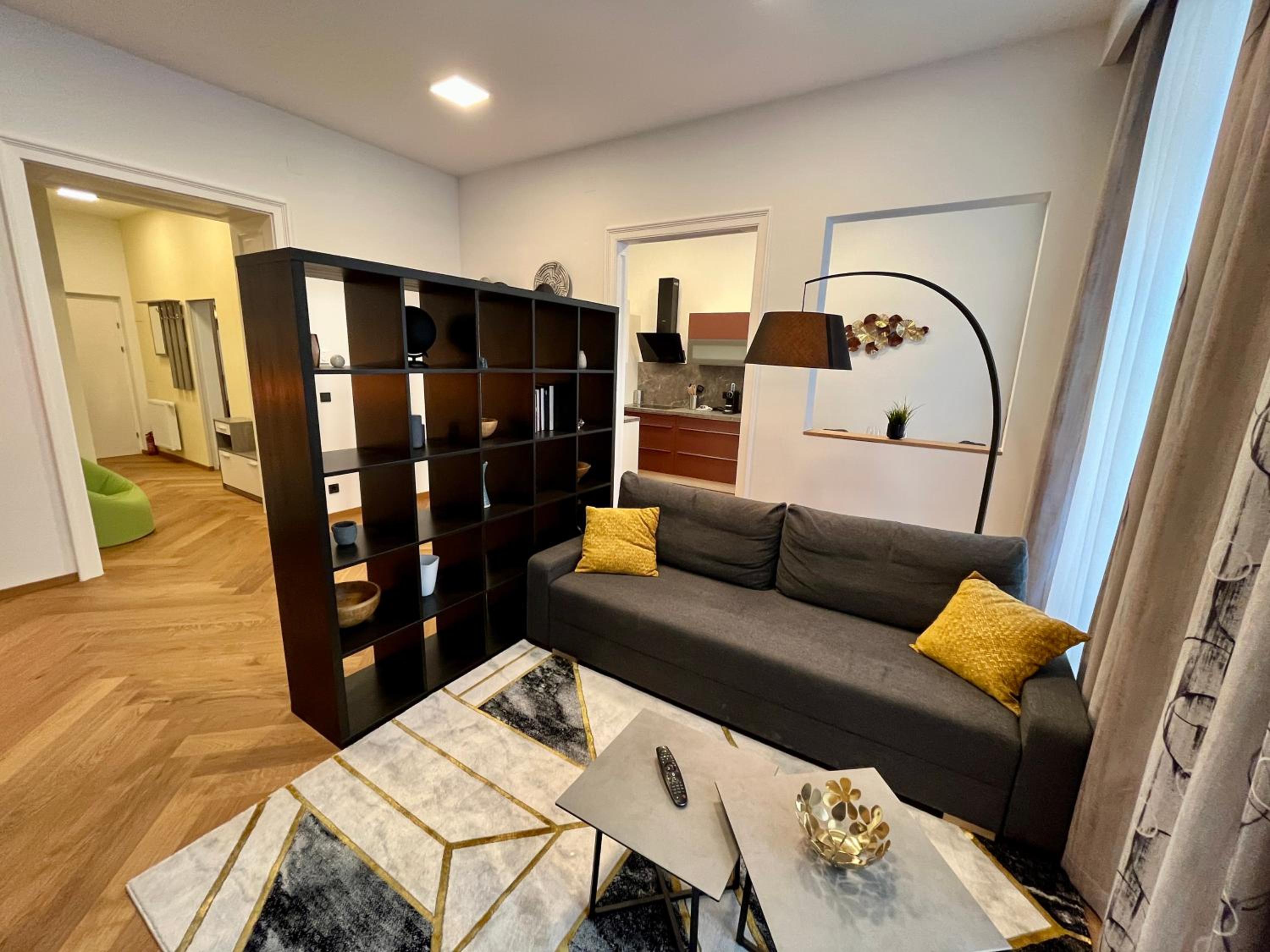Street Living Hotel - Apartments